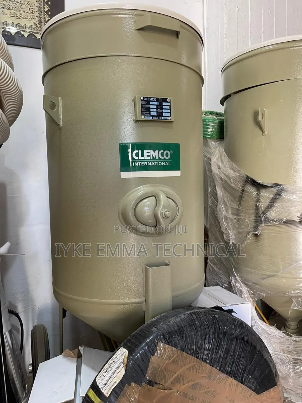 Clemco Sandblasting Pot 200ltrs