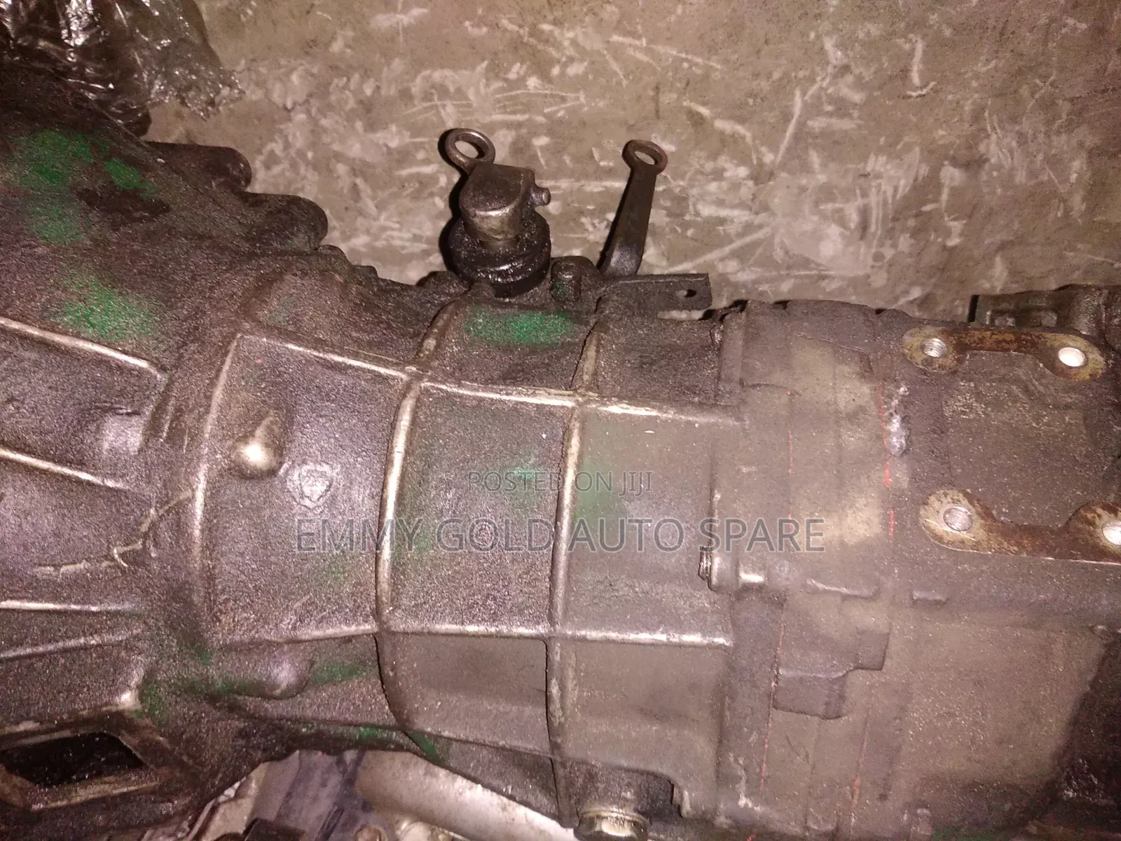 Manual Gear Previa and Hiace Available