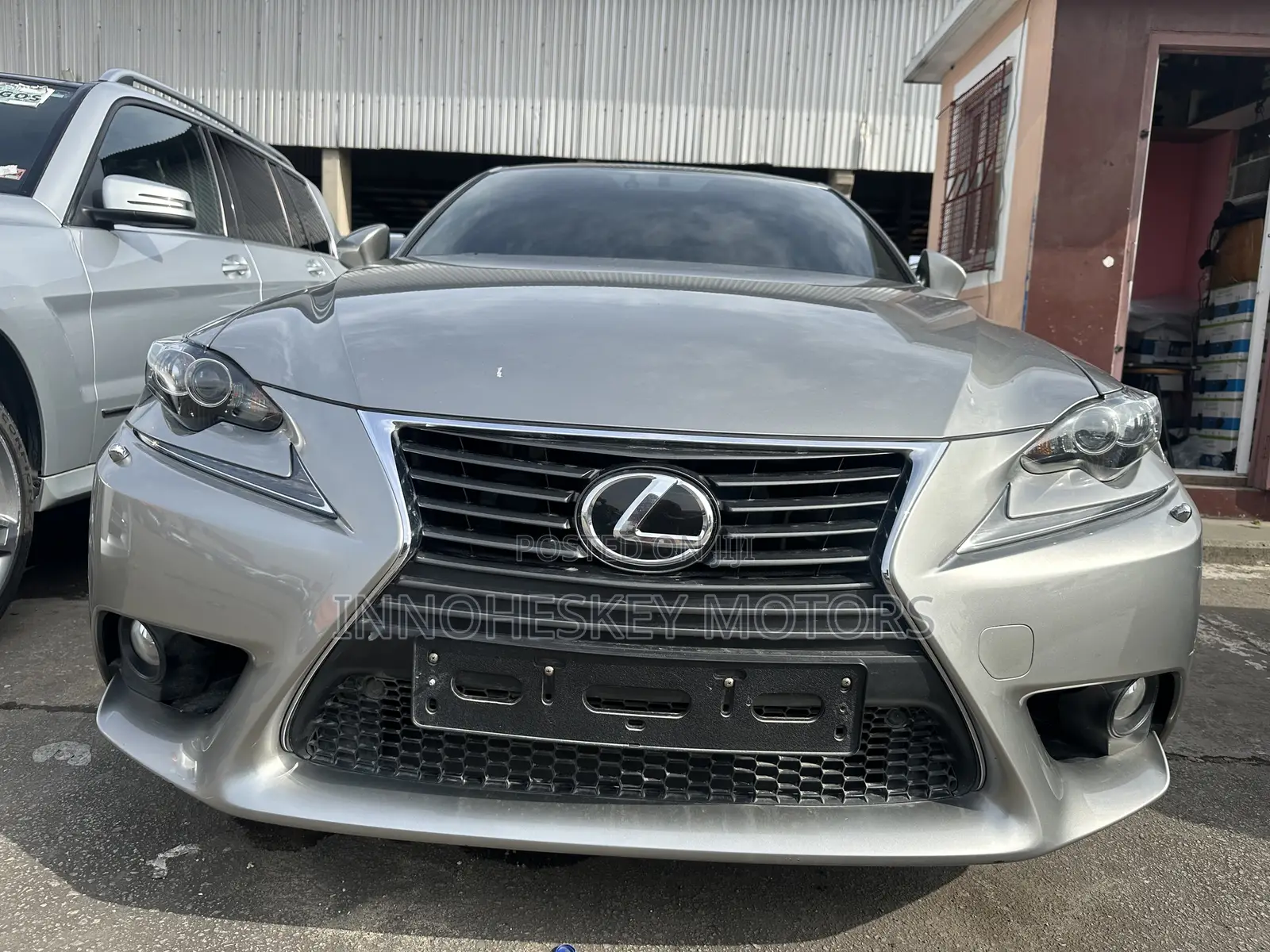 Lexus IS 250 2015 Gold