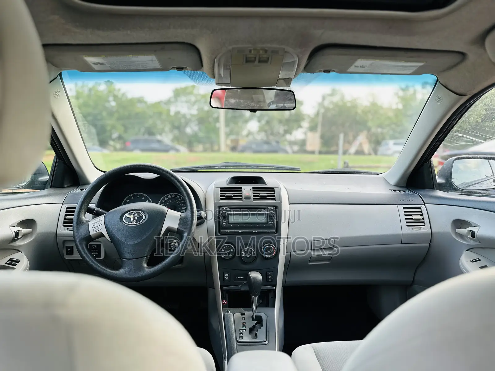 Toyota Corolla LE Special Edition 4dr Sedan (1.8L 4cyl 4A) 2013 Blue