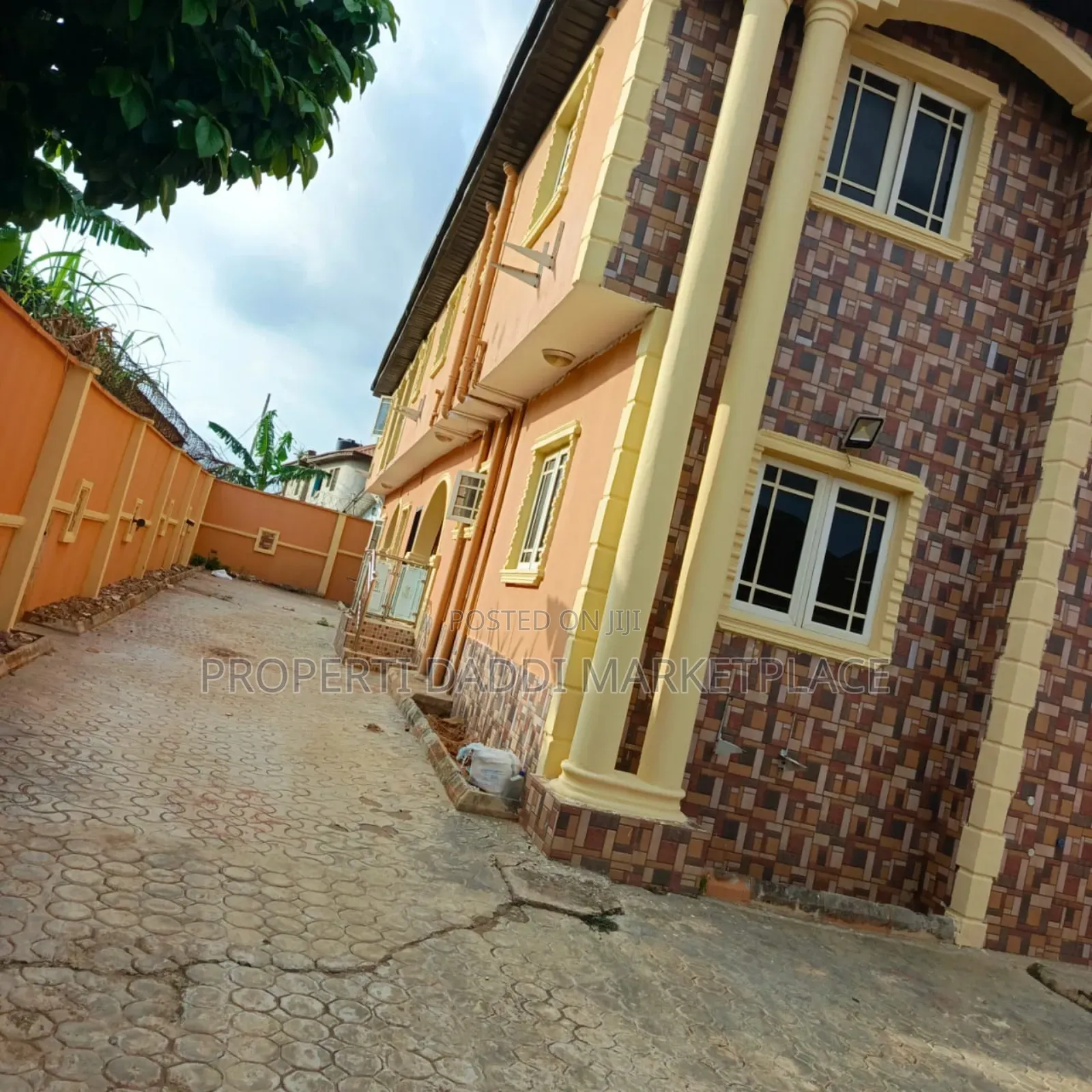 4bdrm Duplex in Ayobo for sale