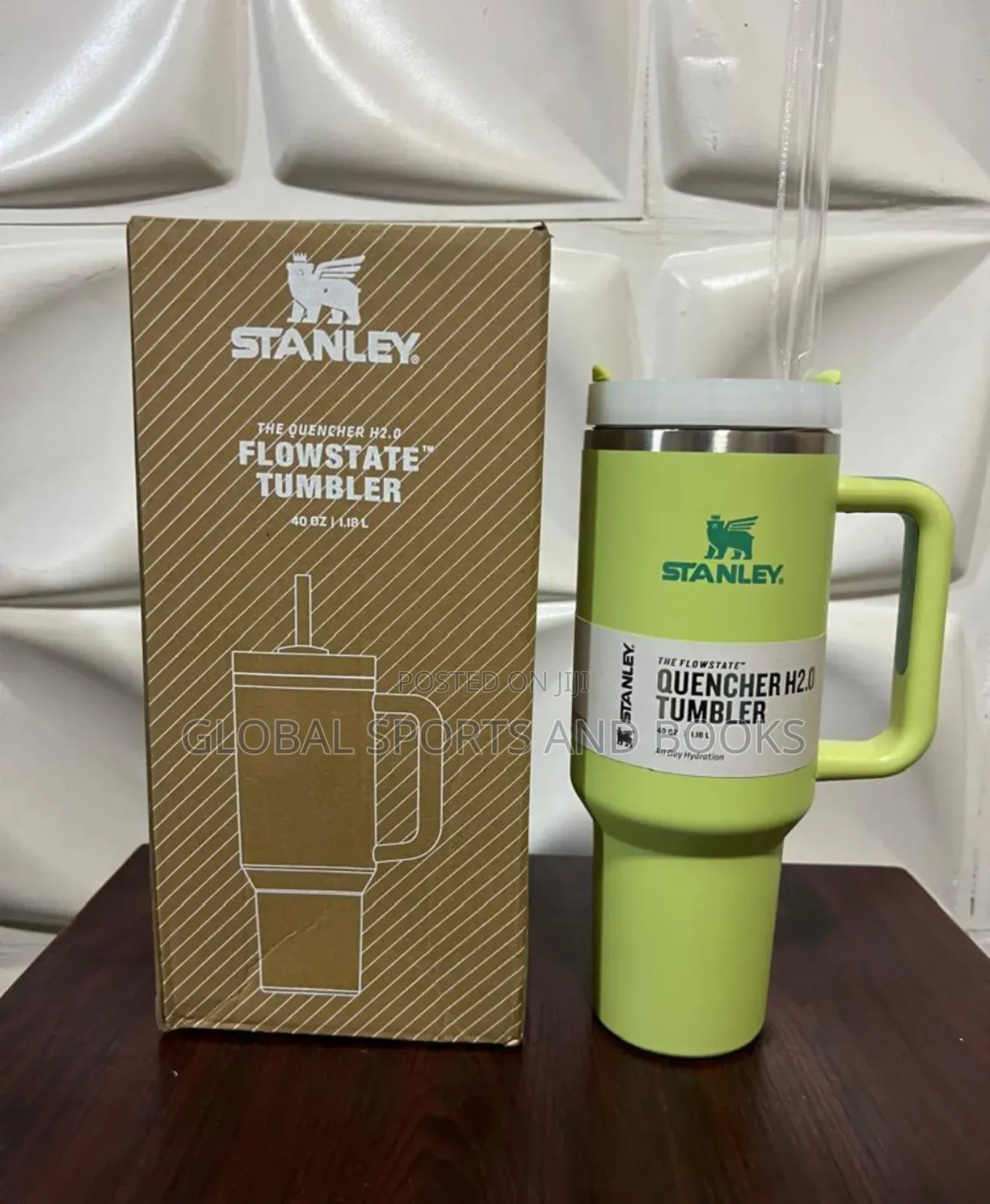 Stanley Tumbler With Handle And Straw