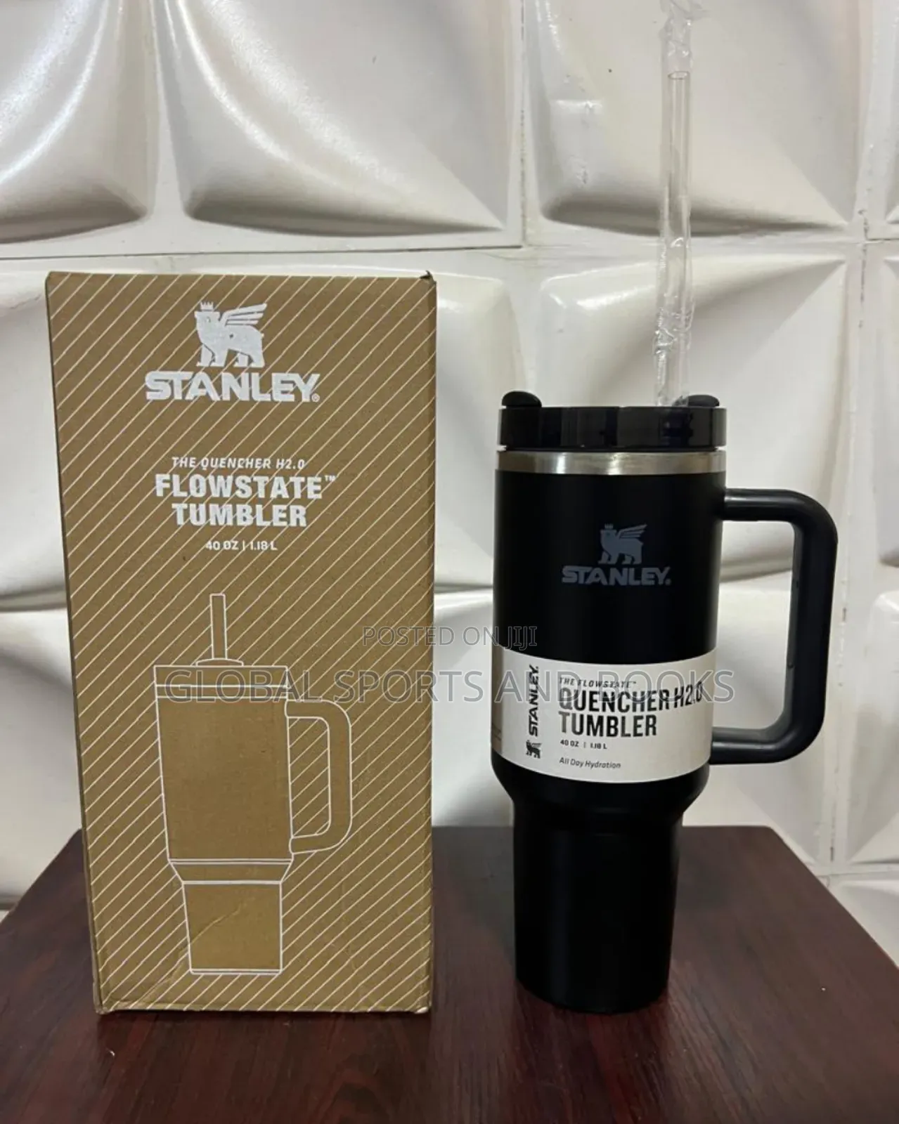 Stanley Tumbler With Handle And Straw