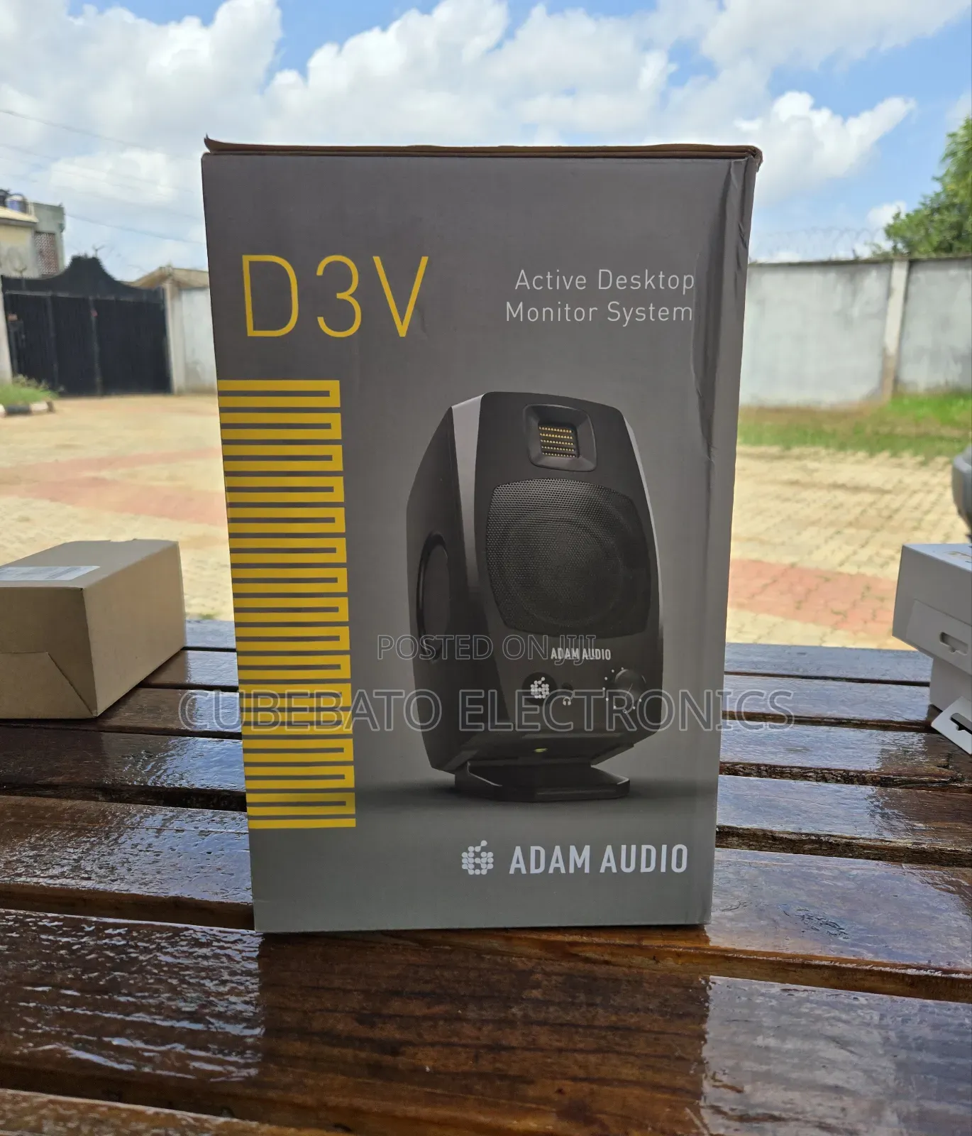 Adam Audio D3v Portable Speakers