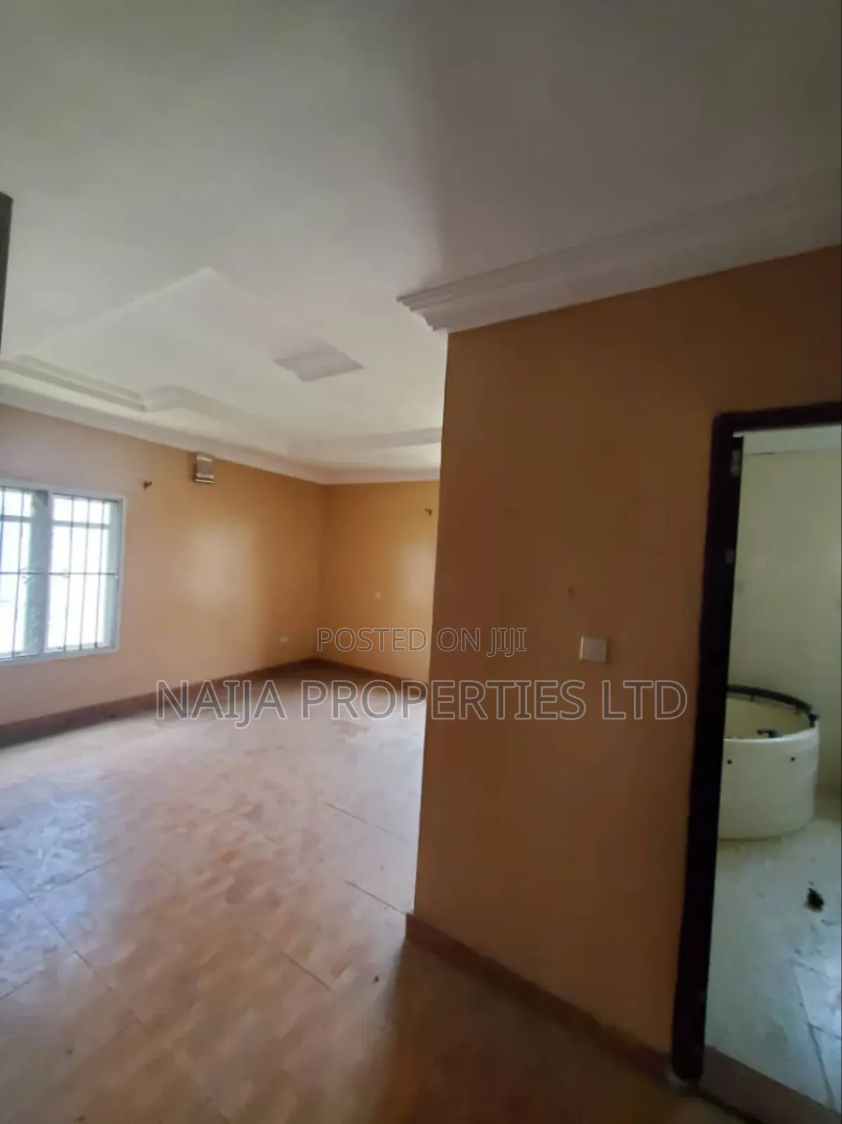 5bdrm Duplex in Crown Estate, Sangotedo for sale