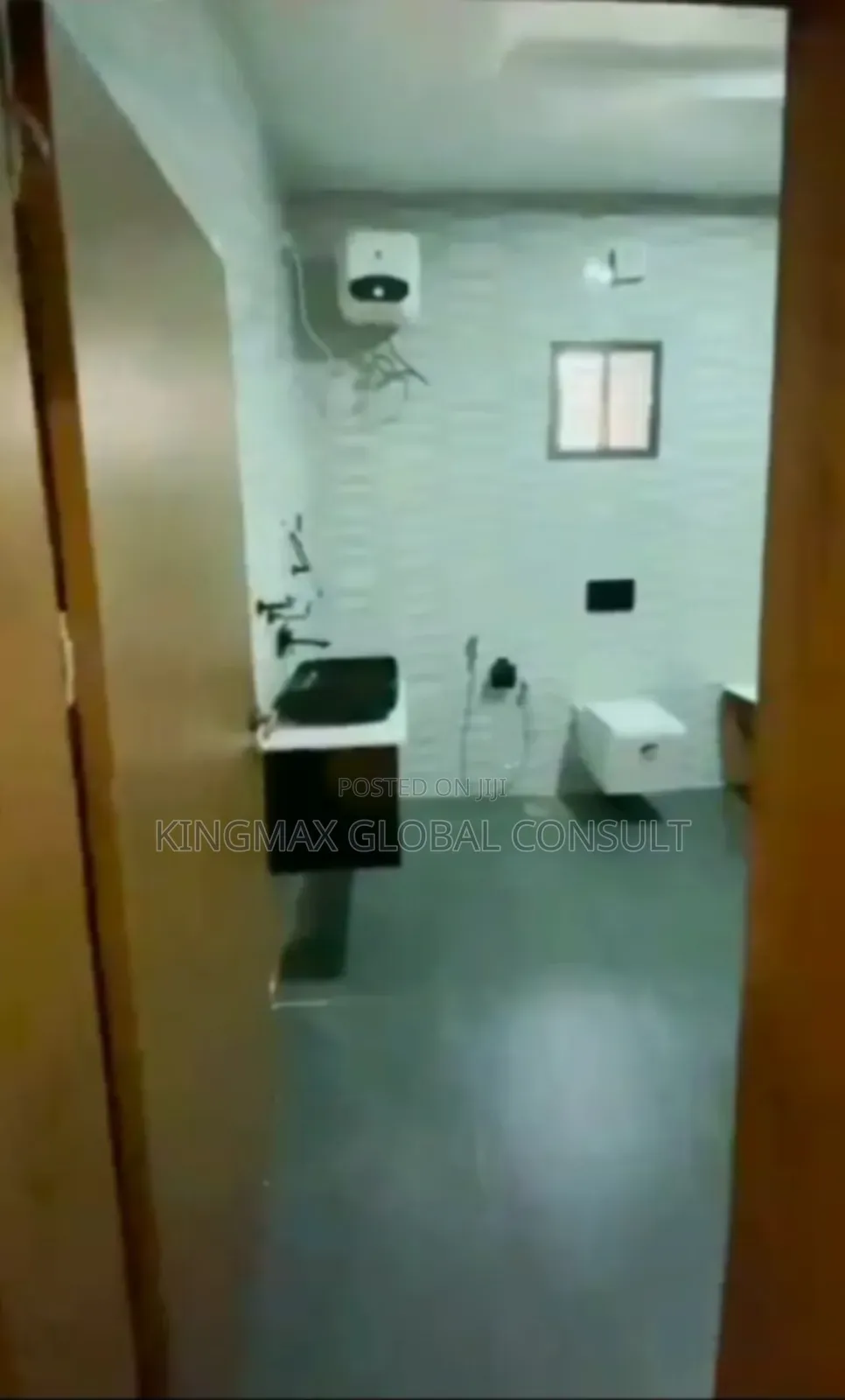 Furnished 5bdrm Duplex in Jahi District for sale