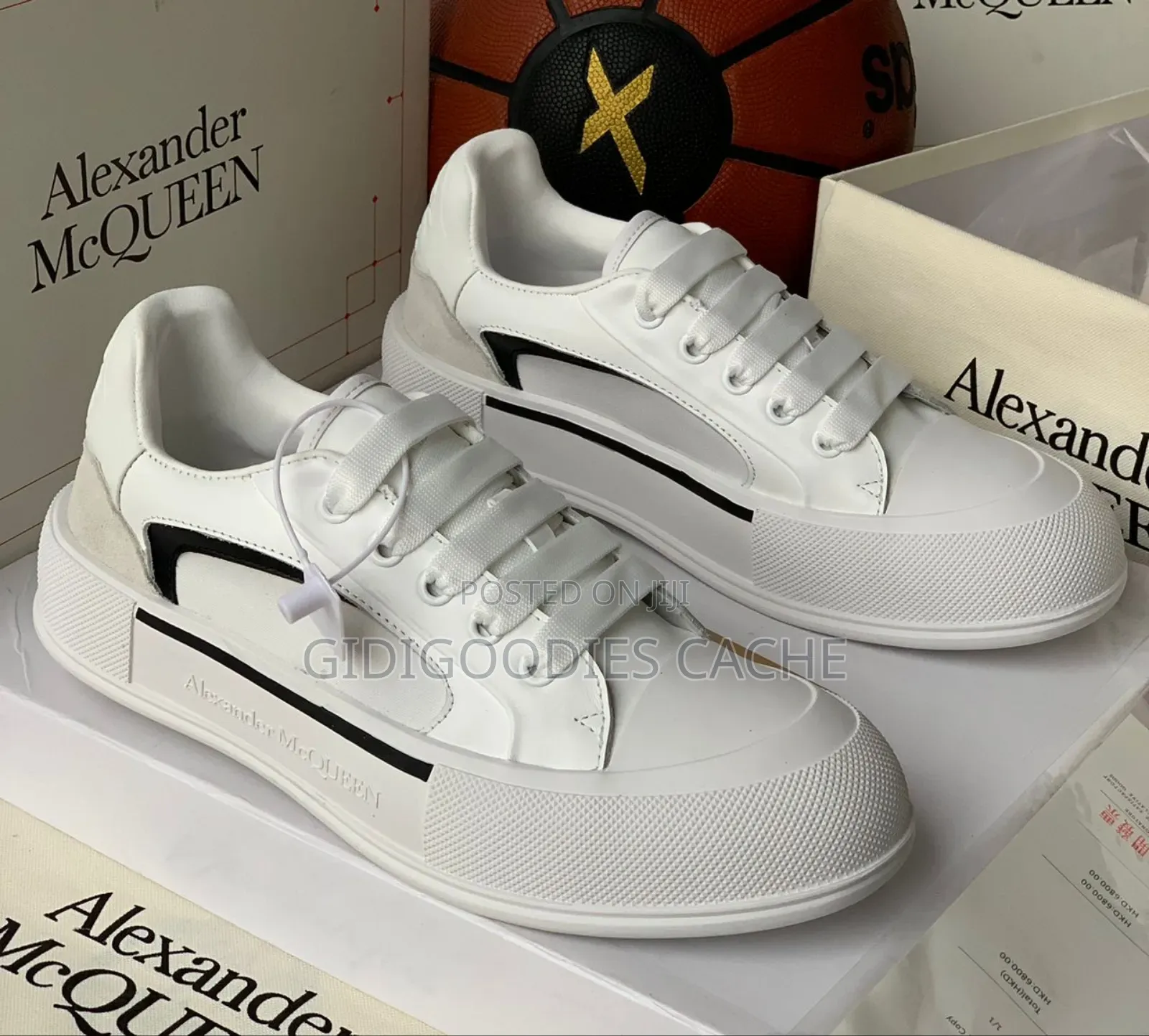 Alexander McQueen Lace-Up 2 Tone Sneakers