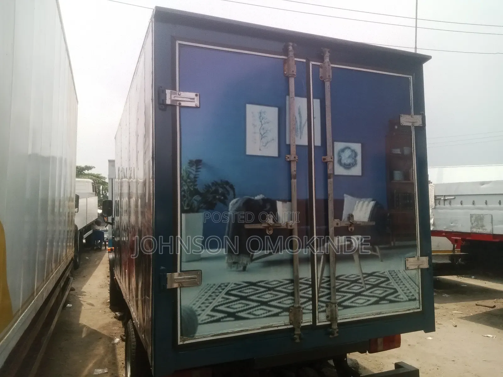 Mercedes Benz 608 Container. Body
