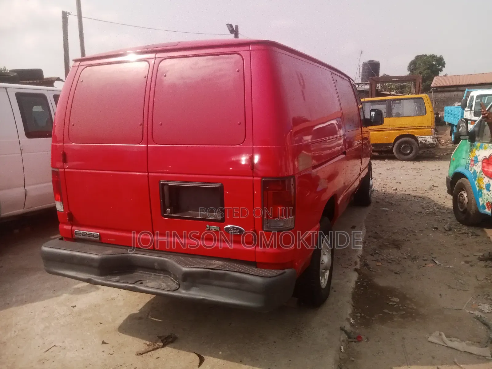 Ford E250 2009 Red