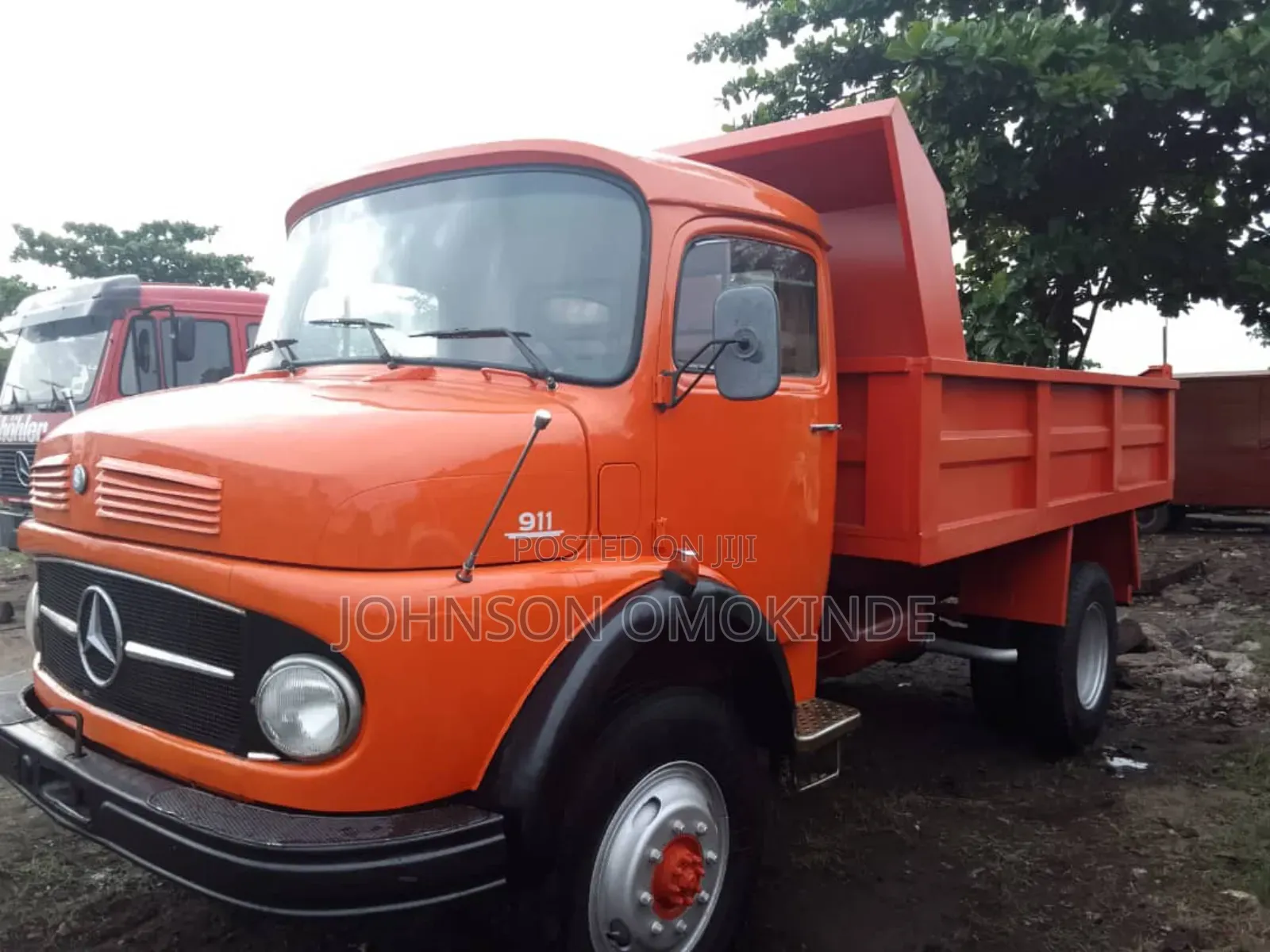 Mercedes Benz Tipper