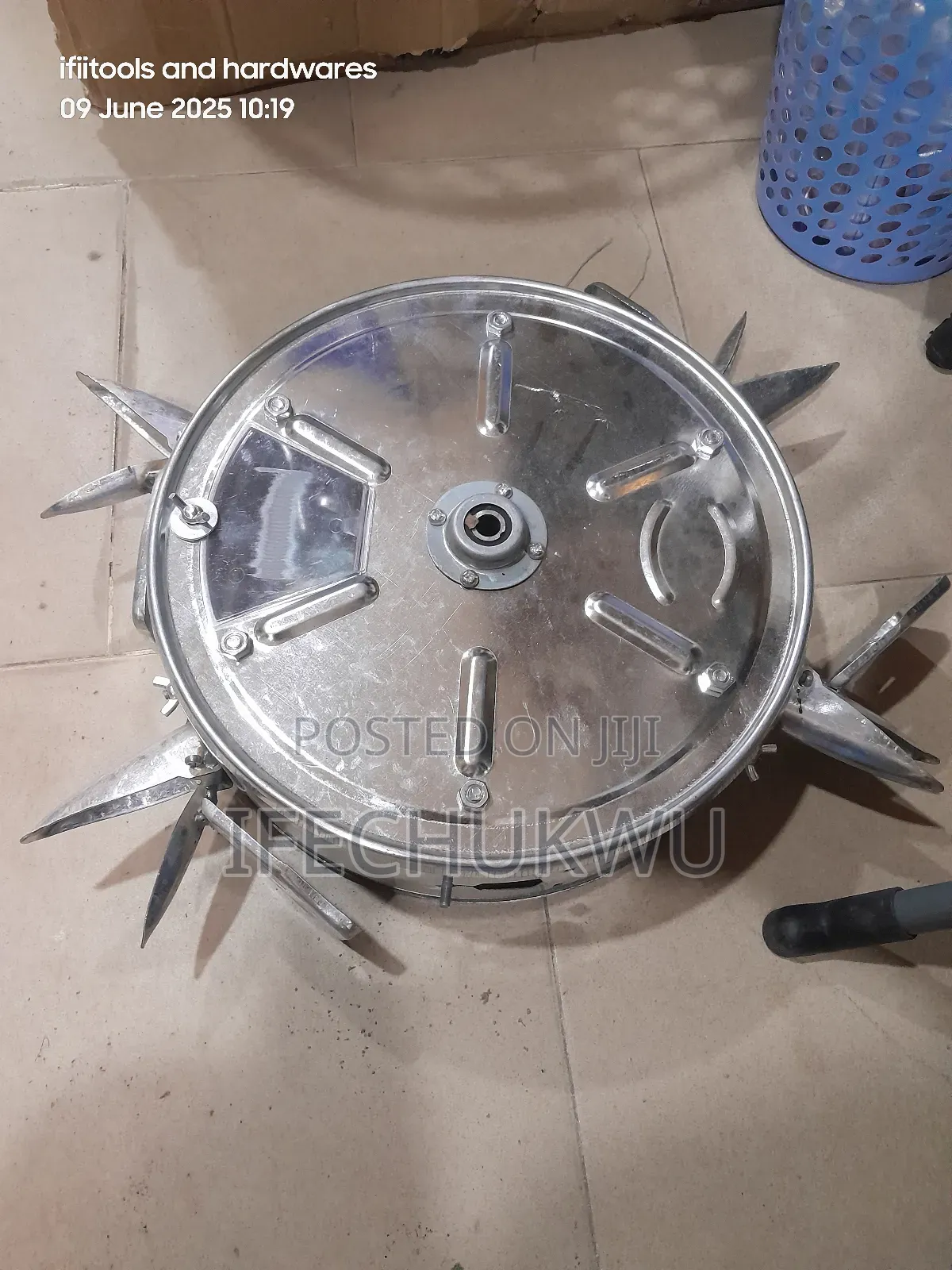 Iron Seed Planter (Truck Type)