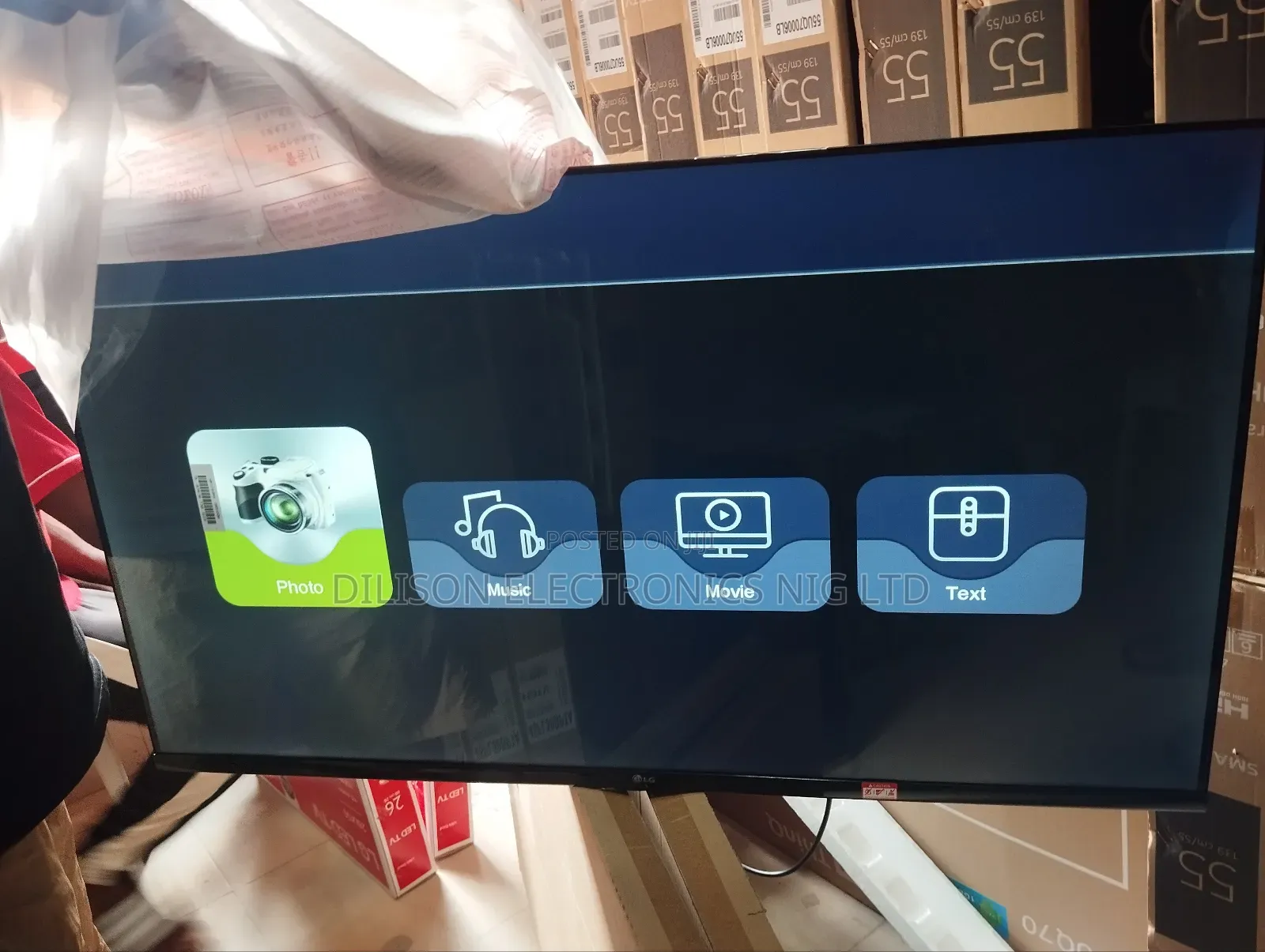 Lg 45" Frameless Led Television