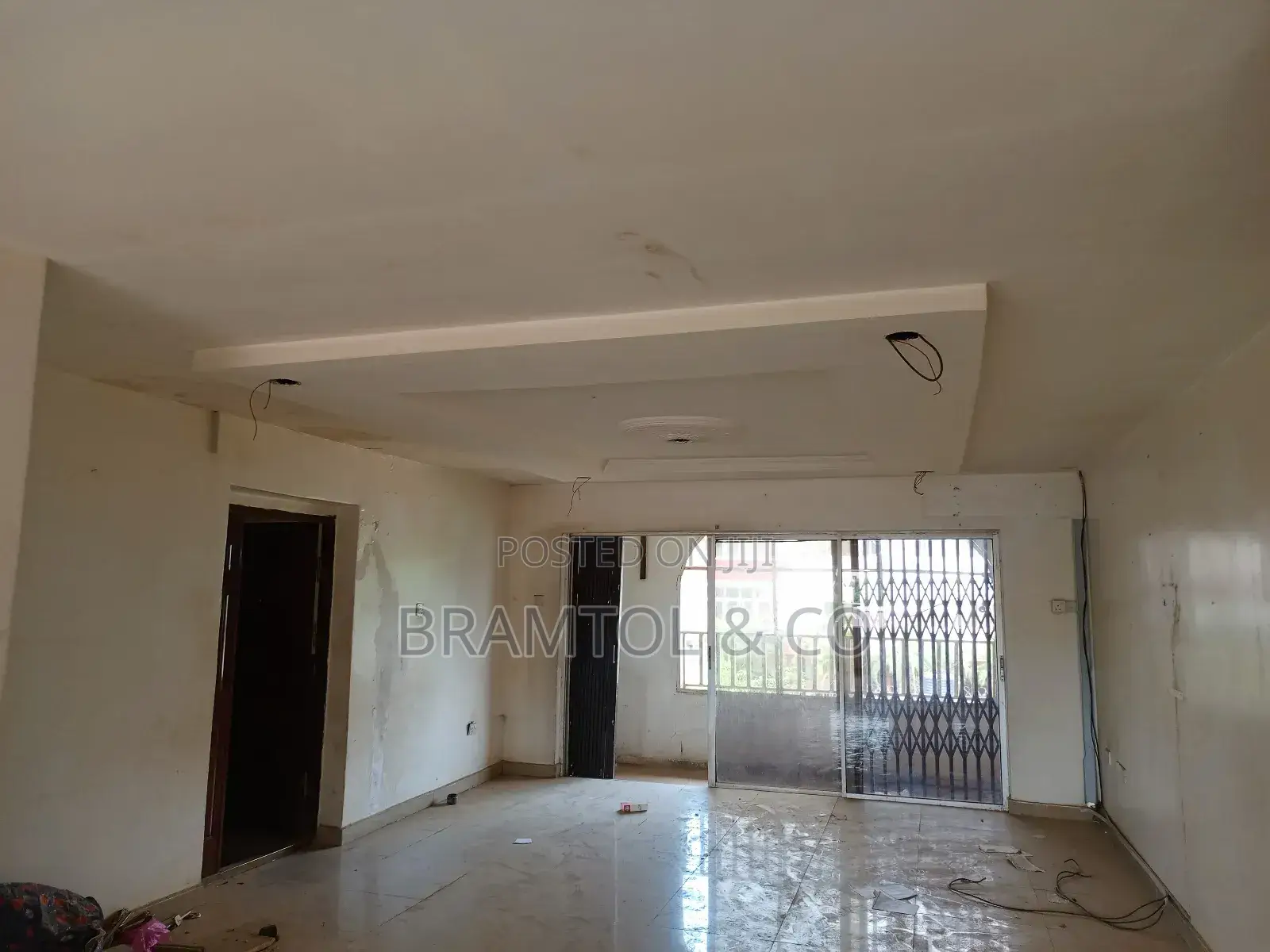 3bdrm Block of Flats in Wuse 2 for rent