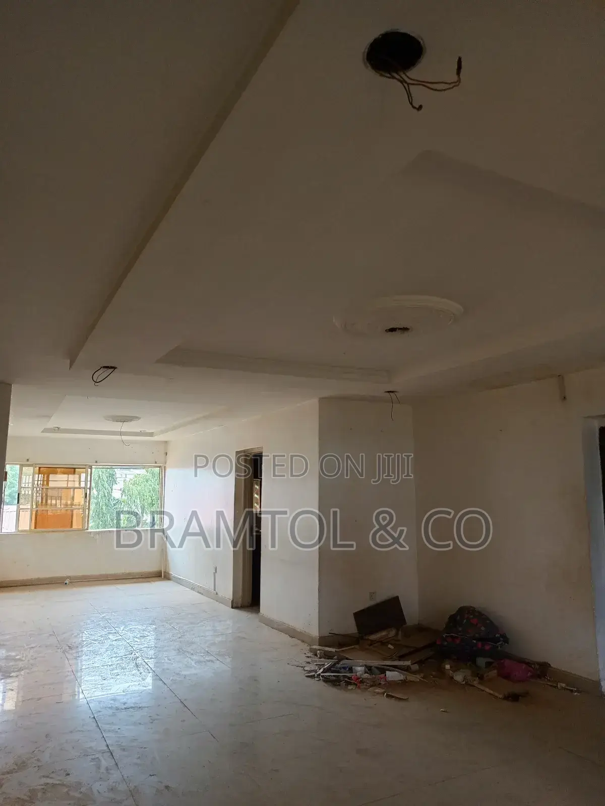 3bdrm Block of Flats in Wuse 2 for rent