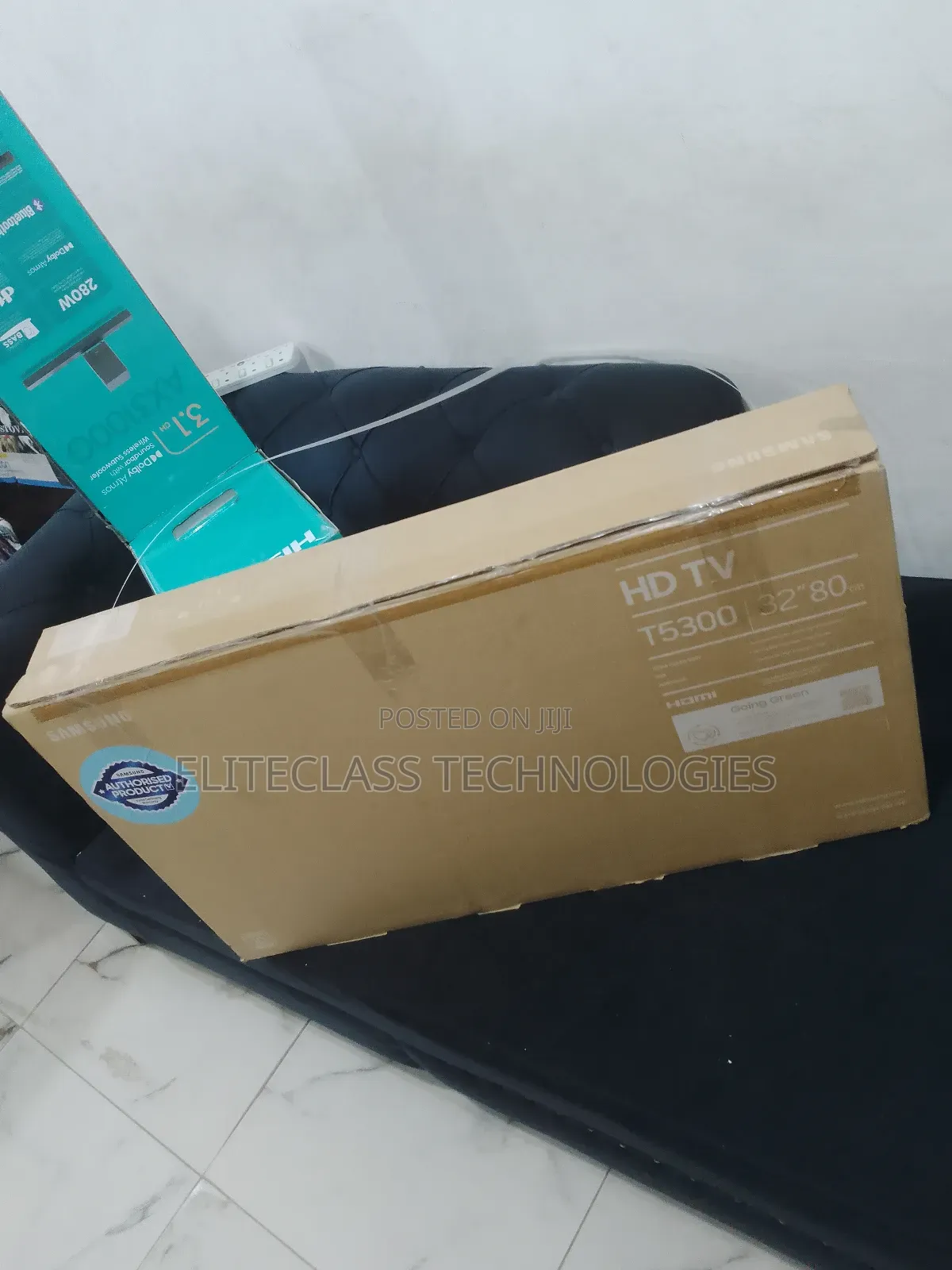 Samsung 32" T5300 Hd Smart Tv 2020