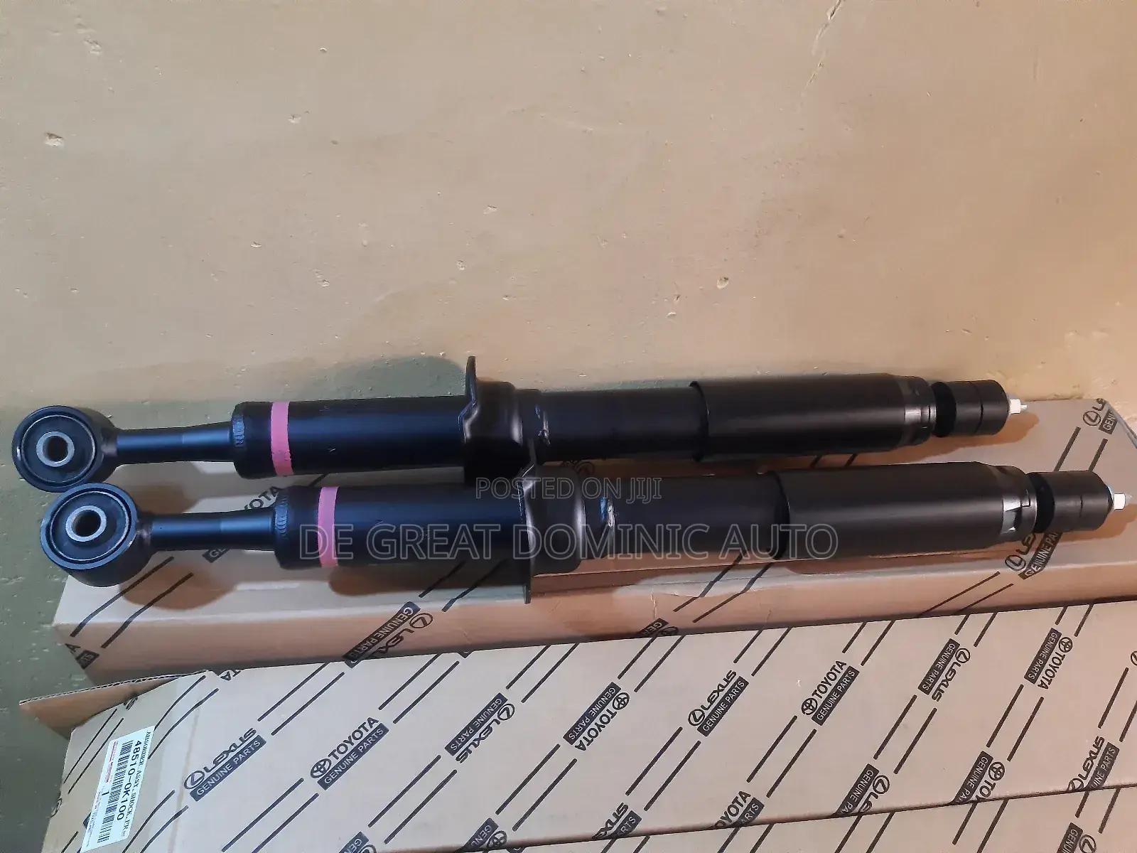 Original Front Shock for Toyota Hilux New Model