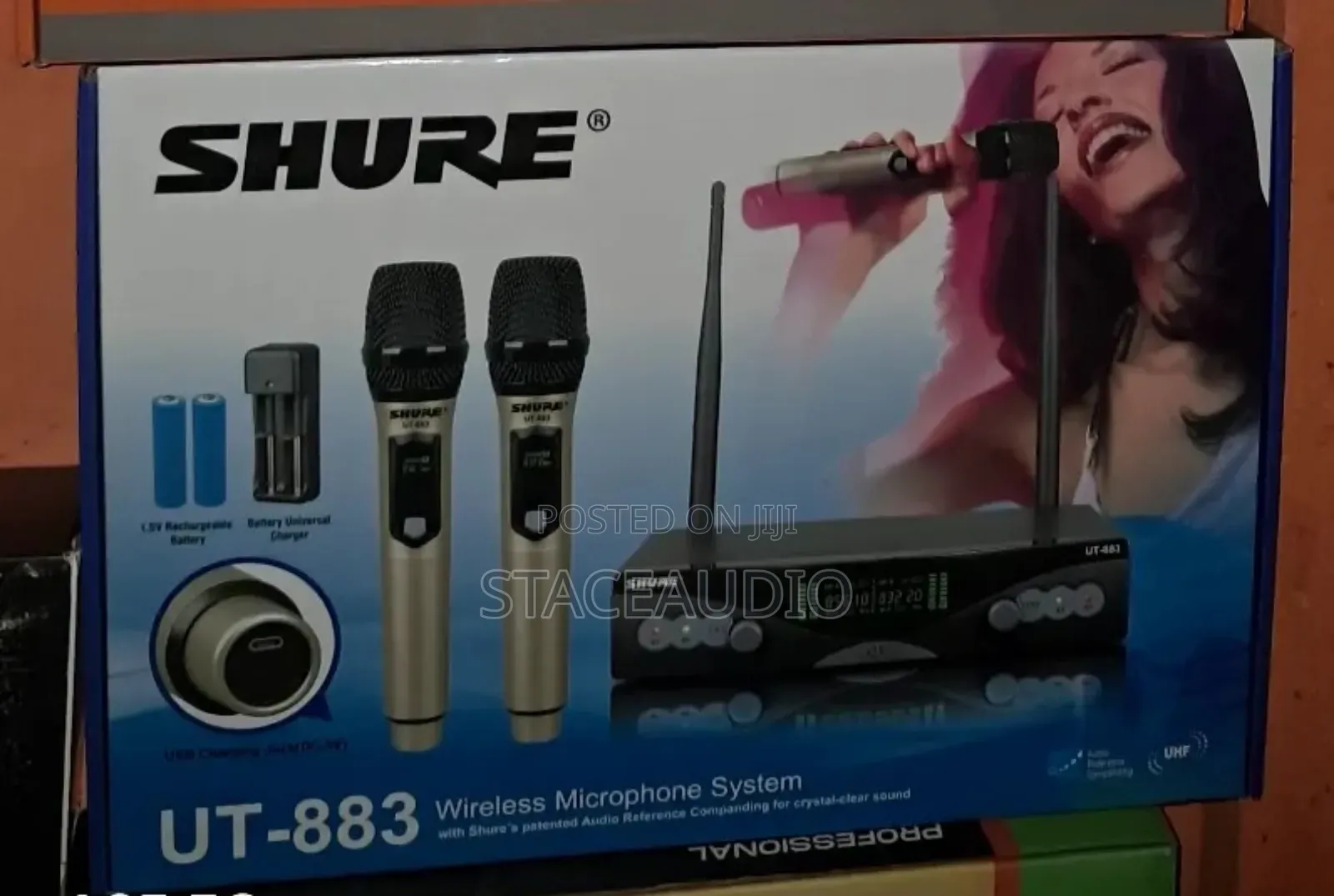 Shure Wireless Microphone With Rechargeable Battery