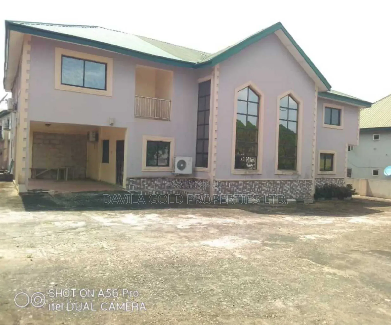 6bdrm Duplex in Benin City for sale