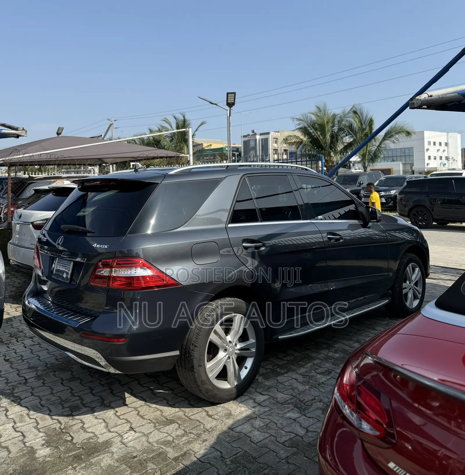 Mercedes-Benz M Class ML350 4MATIC 4dr SUV AWD (3.5L 6cyl 7A) 2015 Gray