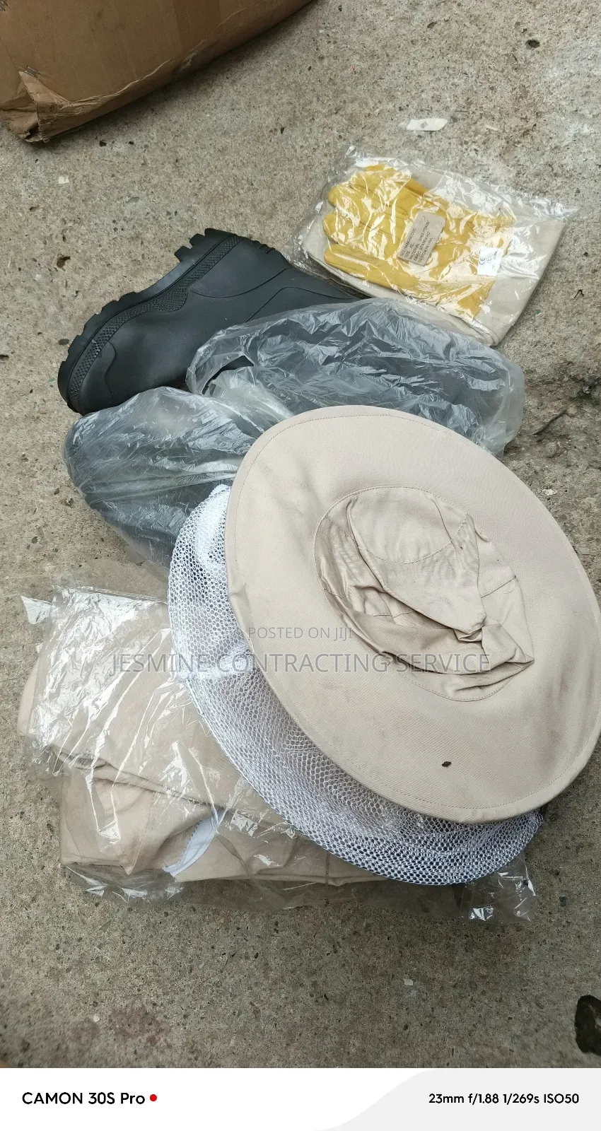 Bee Hive Suit Complete Kit