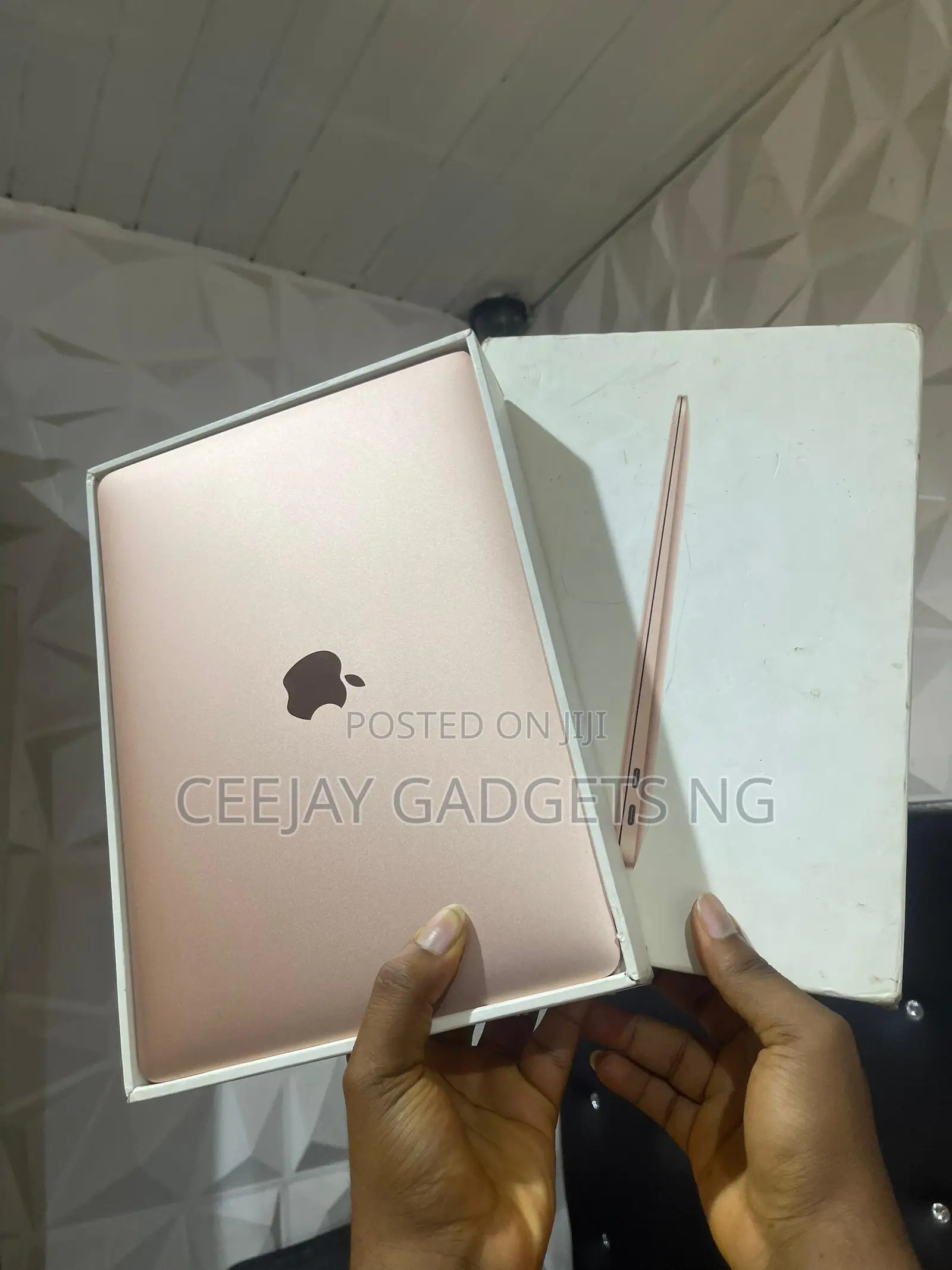 Laptop Apple MacBook Air 2020 M1 8GB Apple M1 SSD 256GB