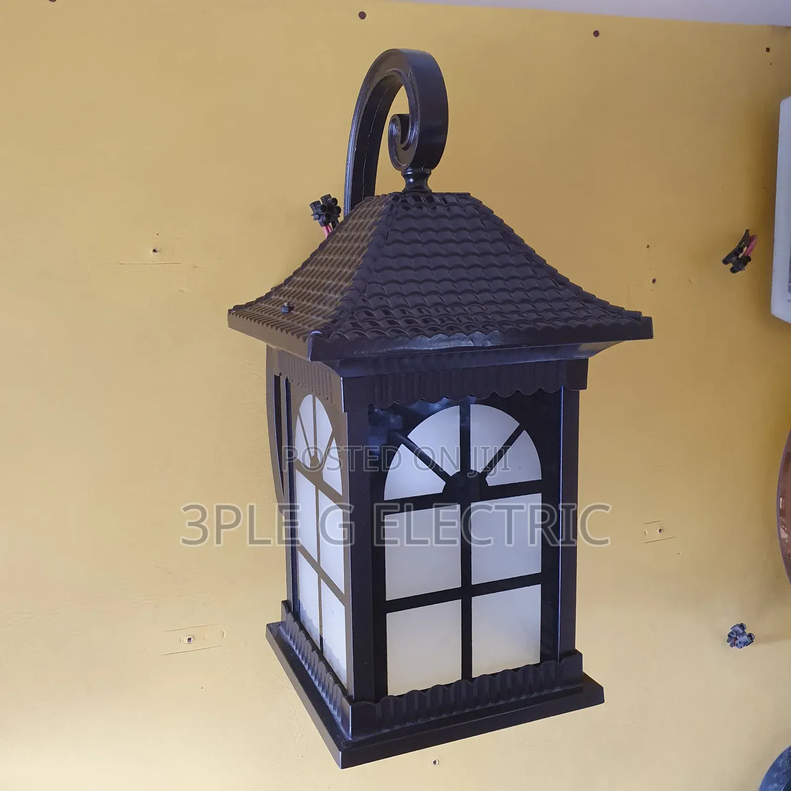 Luxury Outdoor Gate Lamp