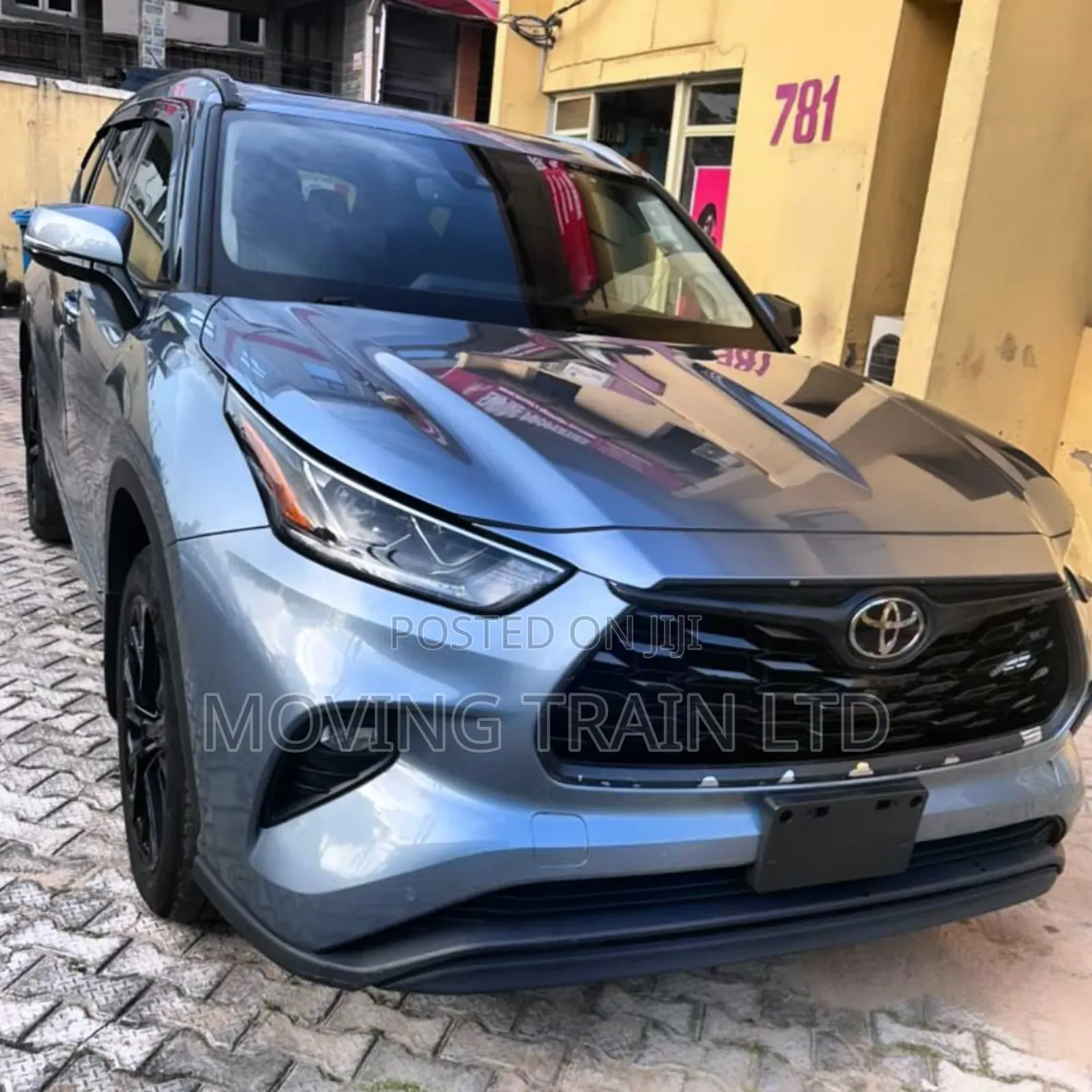 Toyota Highlander Limited 2021 Gray