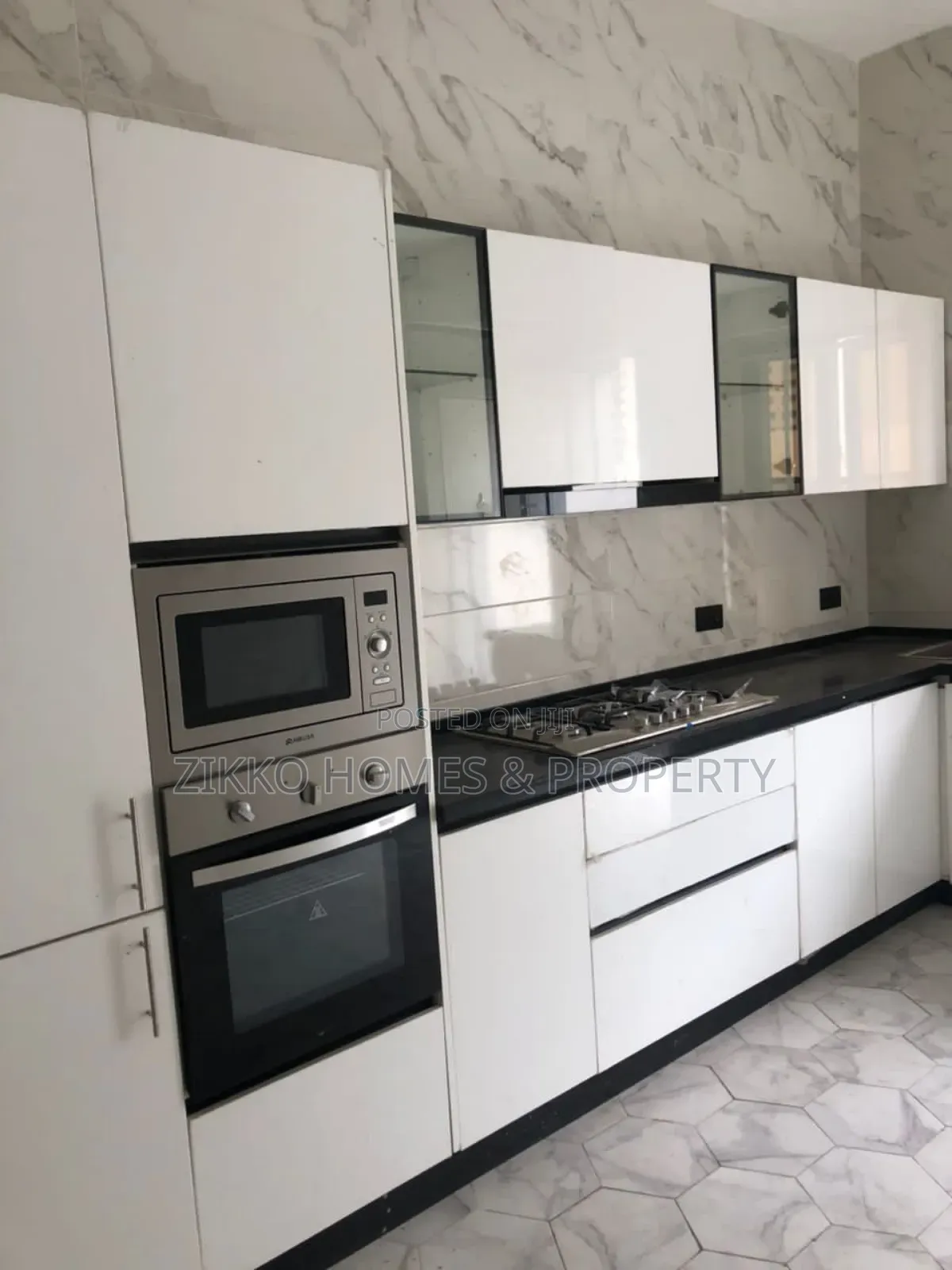 4bdrm Townhouse/Terrace in Ikoyi for sale