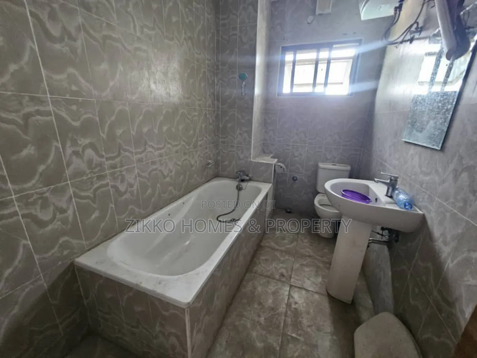 3bdrm Apartment in Ikoyi for sale