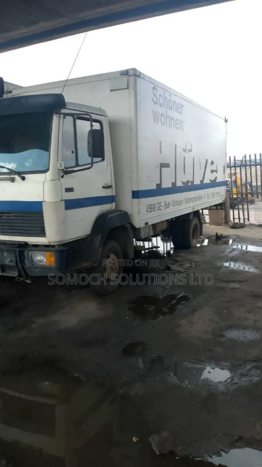 Vehicle Hire Service to Move Goods Mini Trucks Heavy Duty