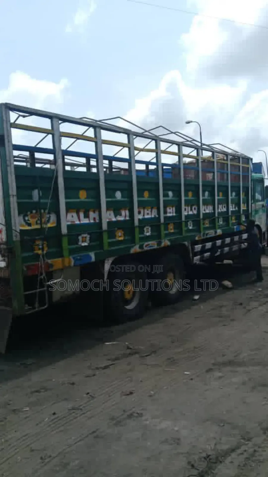 Vehicle Hire Service to Move Goods Mini Trucks Heavy Duty