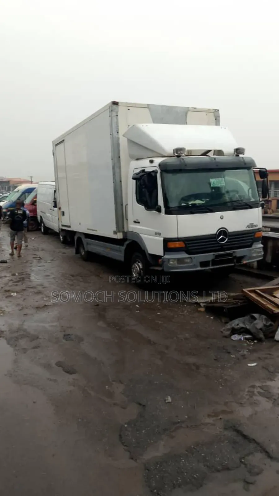 Vehicle Hire Service to Move Goods Mini Trucks Heavy Duty