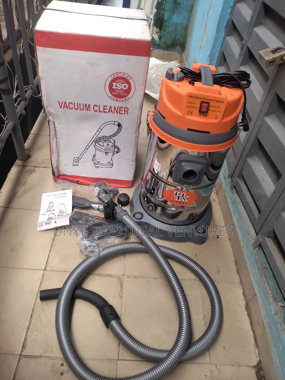 30l Wet and Dry Vacuum Cleaner