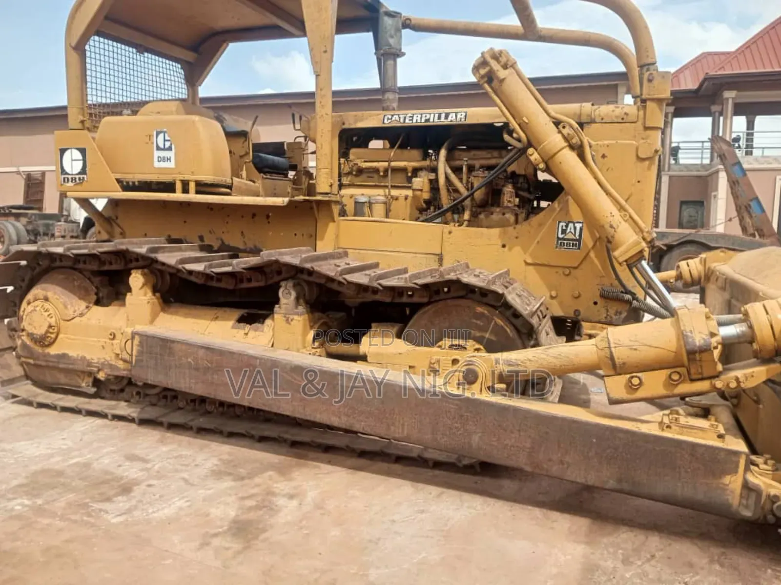 Cat Bulldozer D8h -'Foreign Use