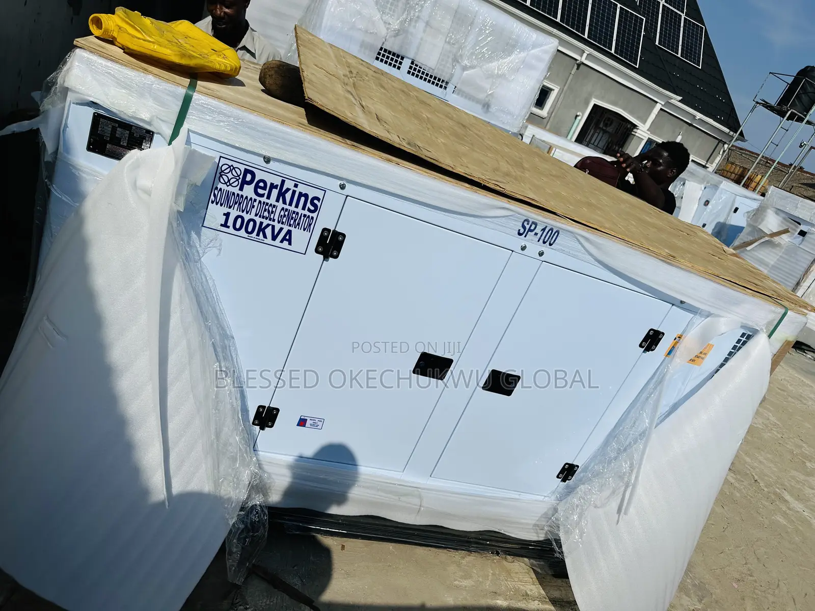 100kva Perkins Soundproof Generator 100%Copper