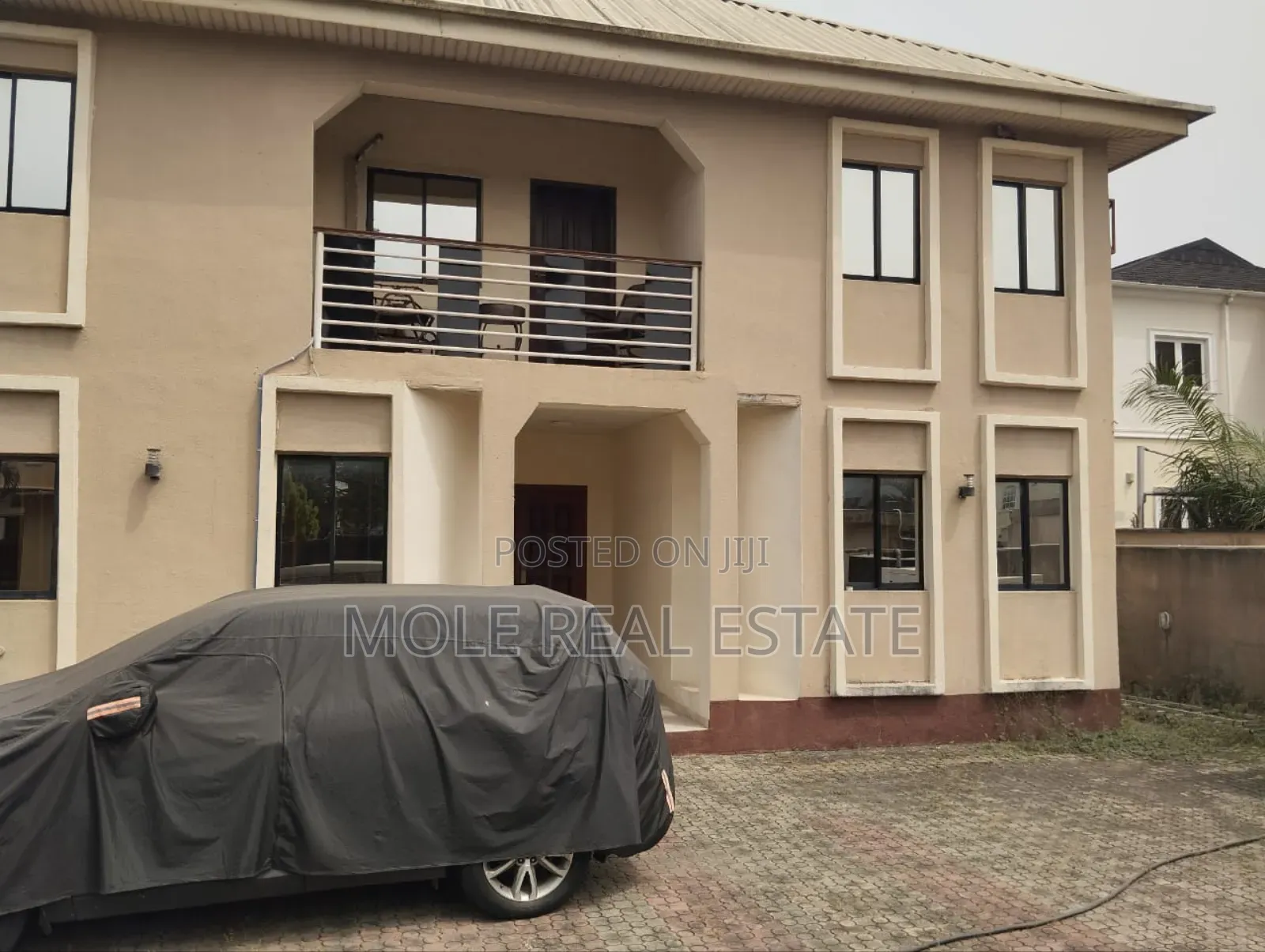 Furnished 5bdrm Mansion in Vgc for sale