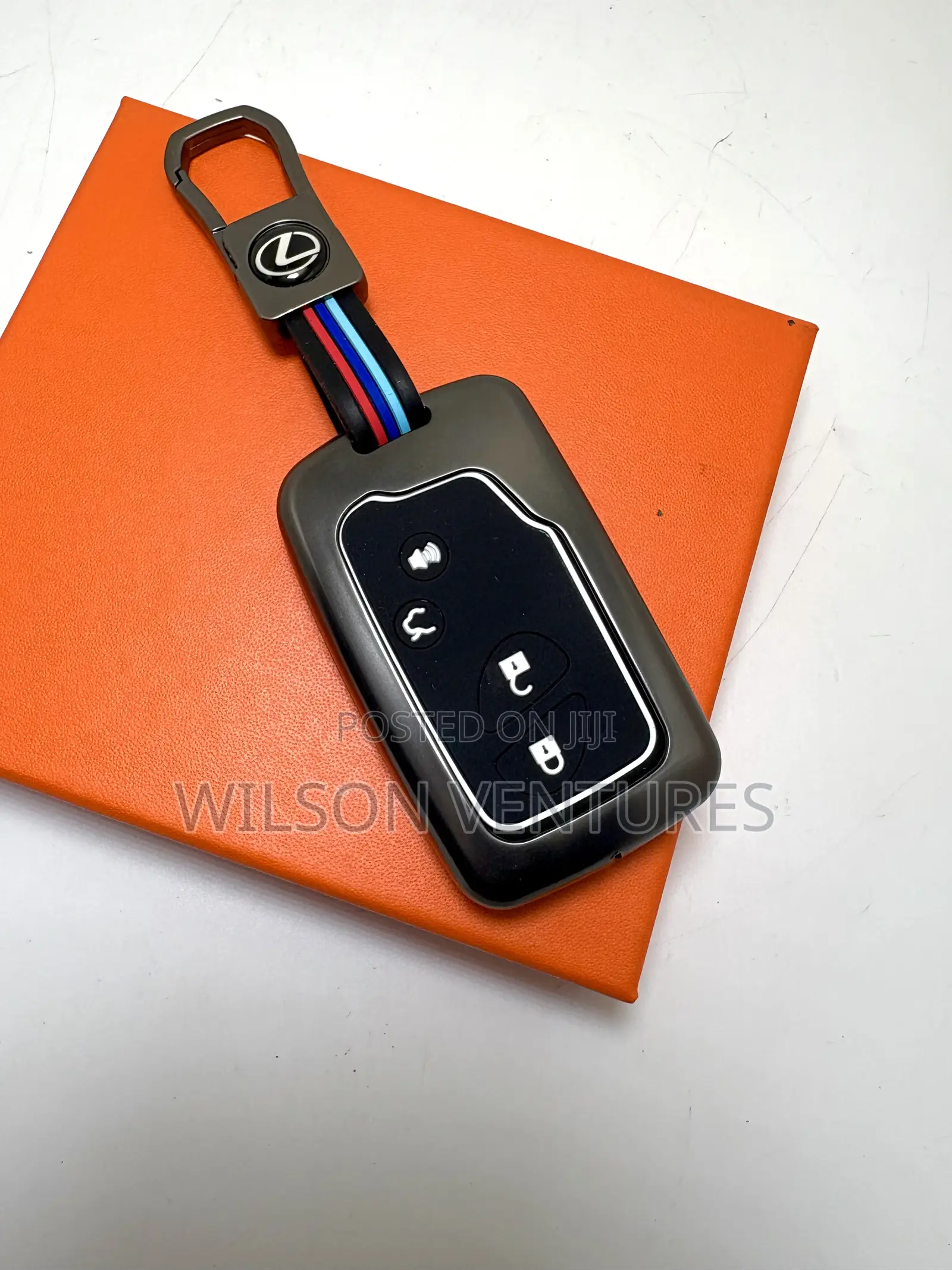 Lexus Es350/Rx350 Metal Protective Key Pouch