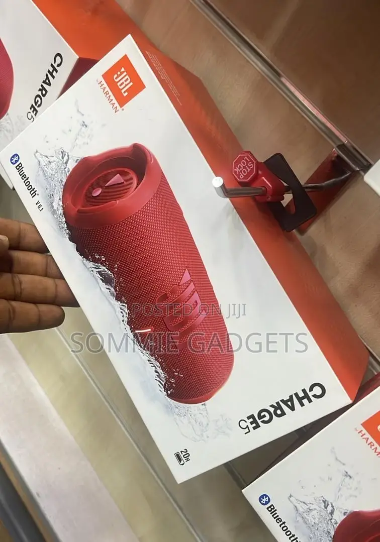JBL Charge 5 Bluetooth Speaker