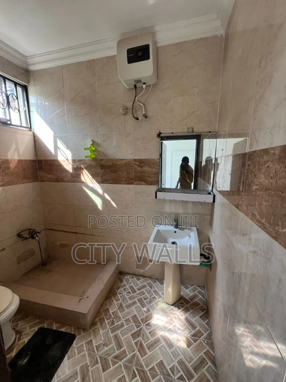 1bdrm Shared Apartment in Bera Estate, Chevron for rent