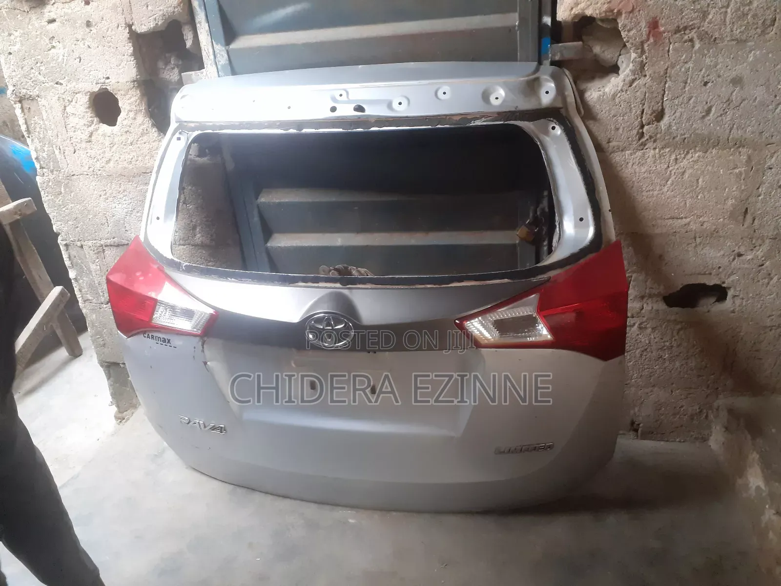 Toyota Rav4 2014 to 2015 Model Booth