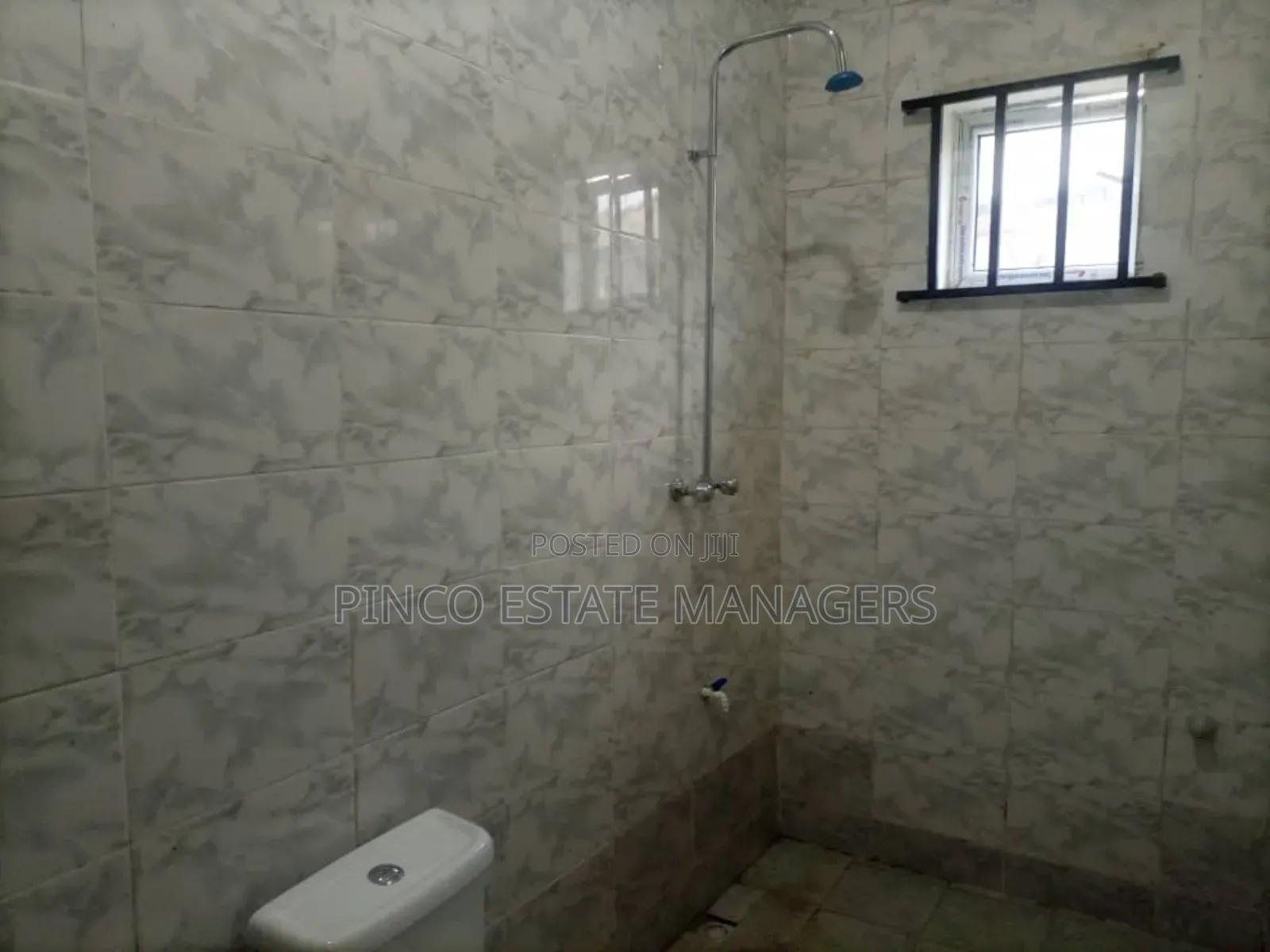 3bdrm Bungalow in Efab City Estate, Life Camp for sale