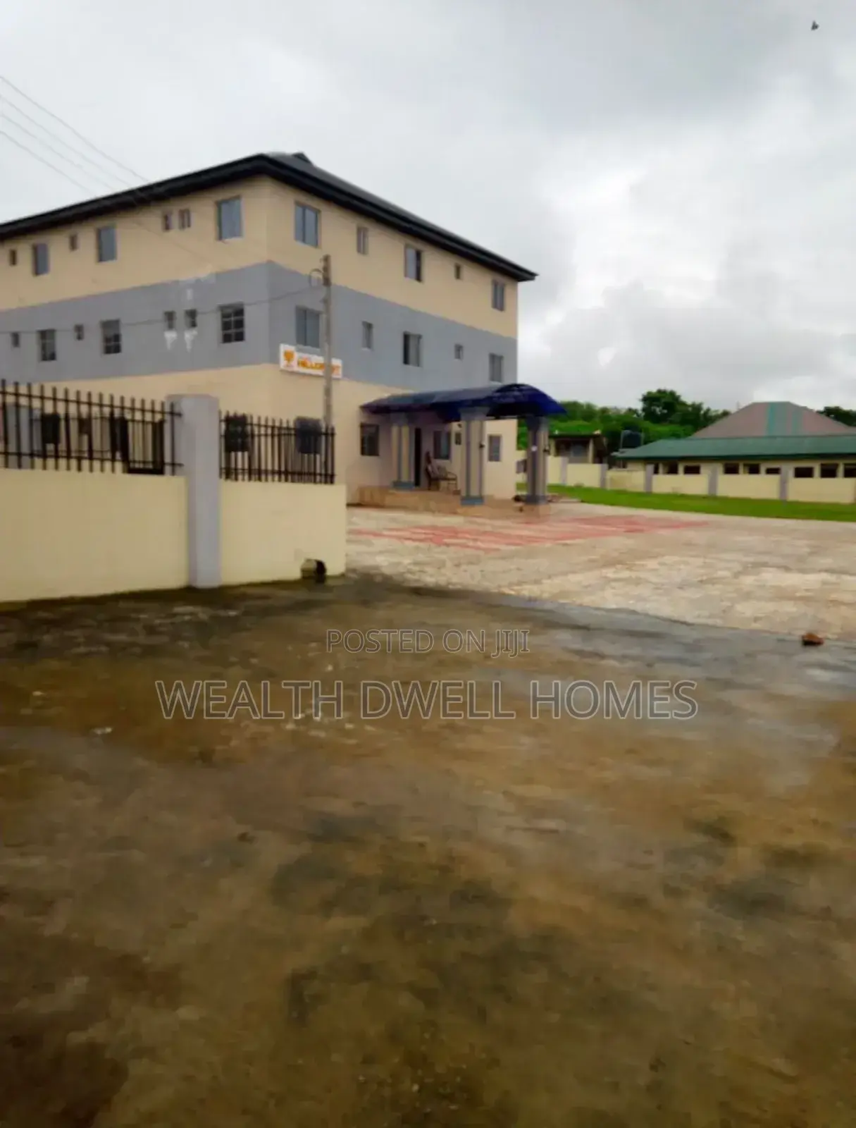 1bdrm Block of Flats in Futa North Gate, Akure for sale