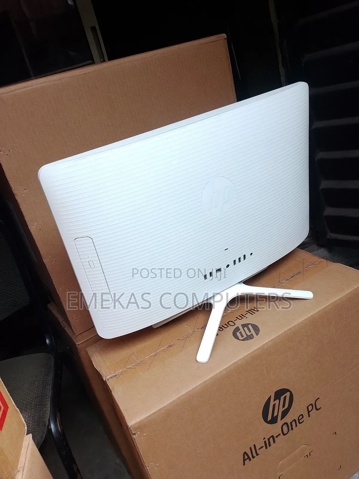 New Desktop Computer HP 200 G4 8GB Intel Core I5 HDD 1T
