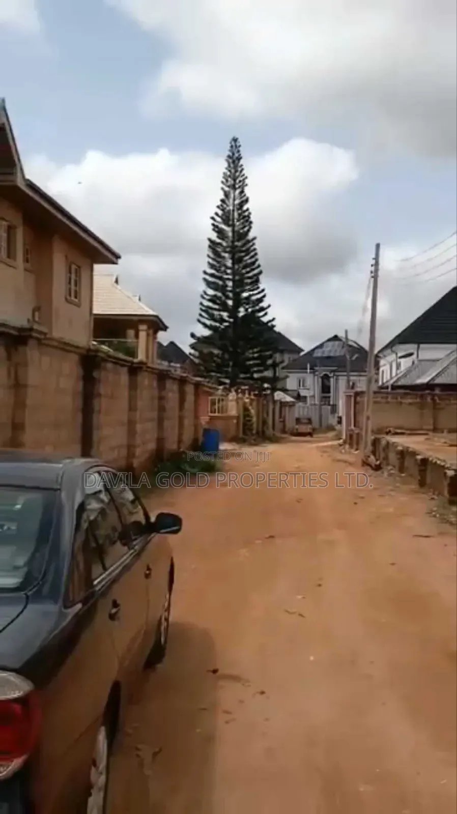 11bdrm Duplex in Benin City for sale
