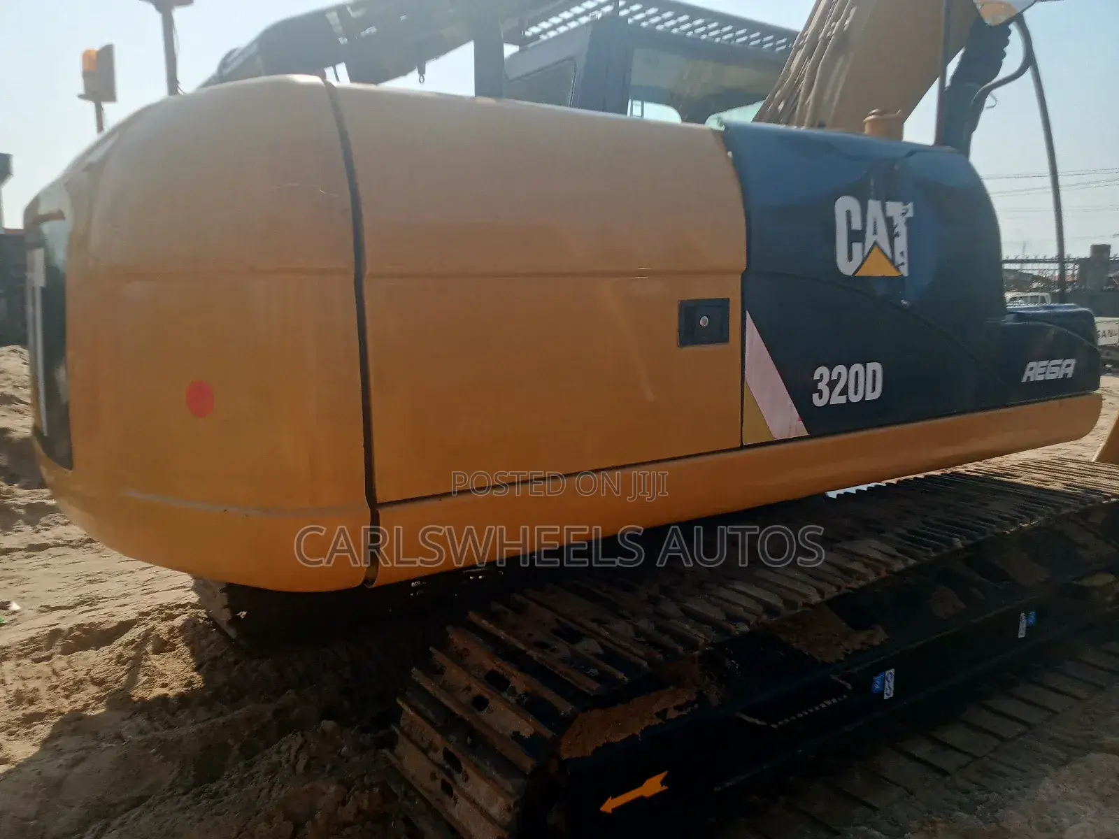 320d Foreign Used Caterpiller Excavator