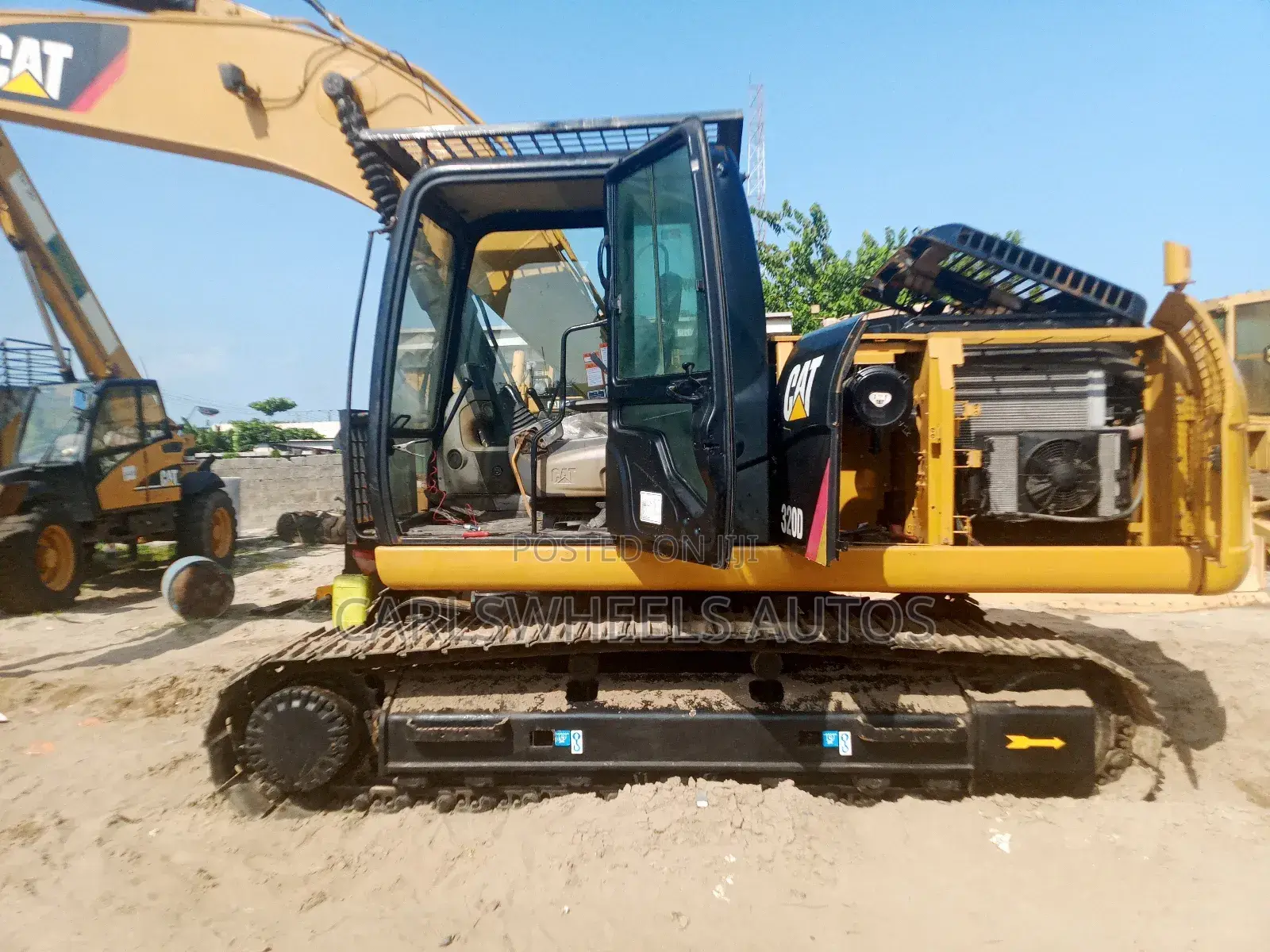 320d Foreign Used Caterpiller Excavator
