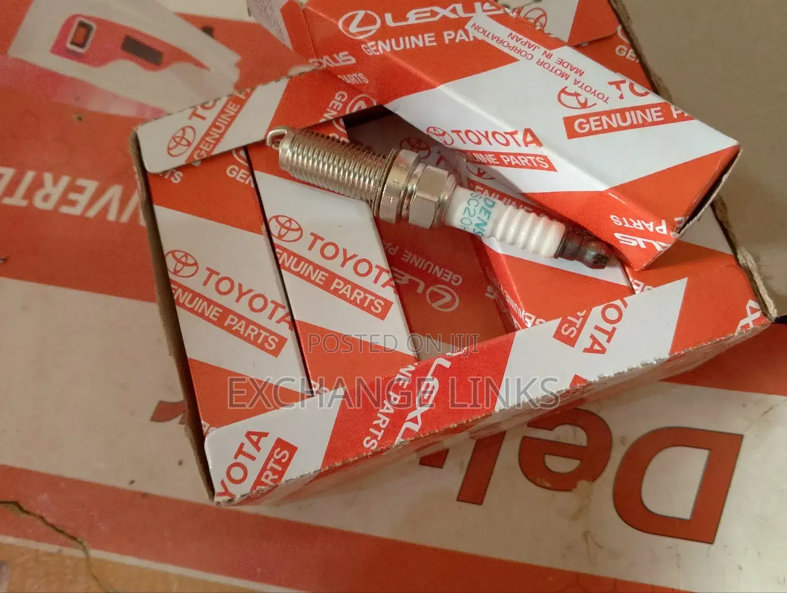 Genuine Denso Sparkplugs Sc20hr11