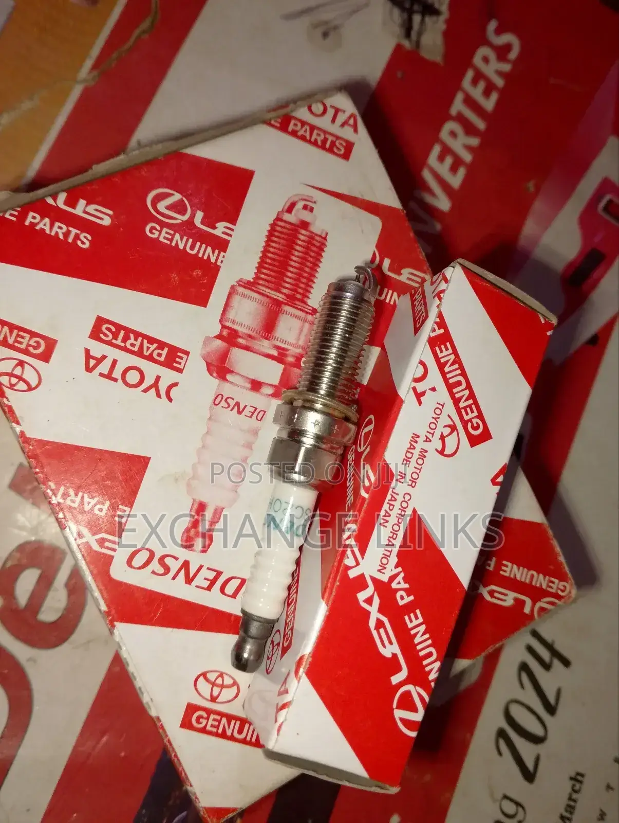 Genuine Denso Sparkplugs Sc20hr11