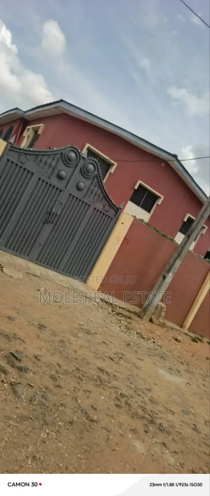 4bdrm Block of Flats in Alakuko for sale