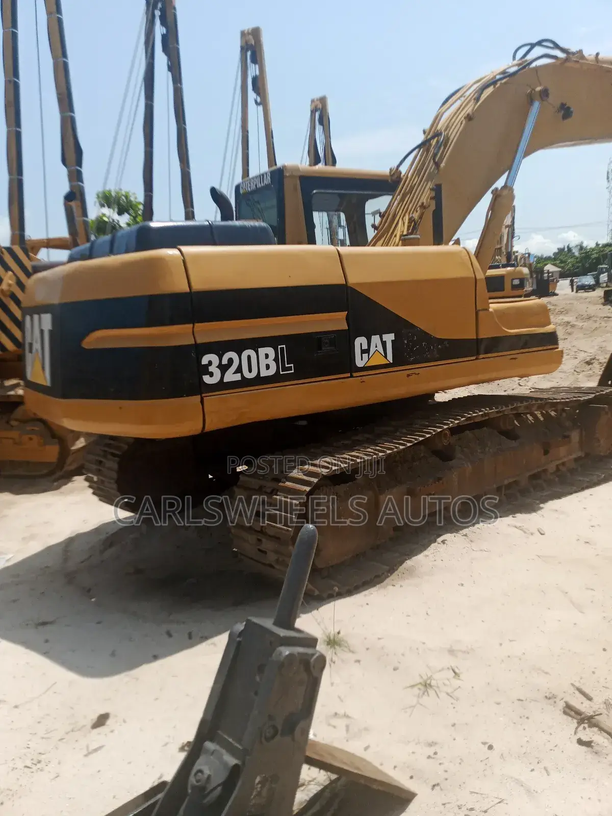 320bl Foreign Used Caterpiller Excavator